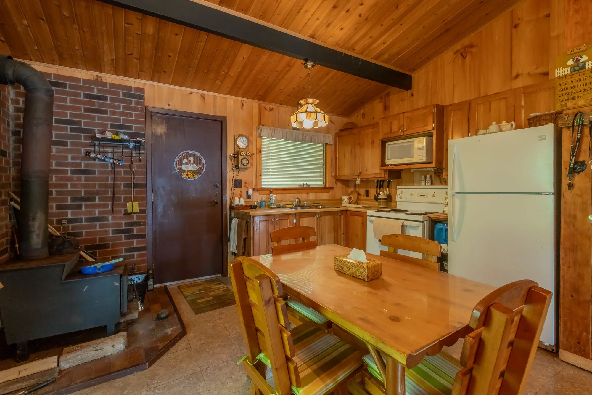 1077 Misty Lane, Gravenhurst-85.jpg