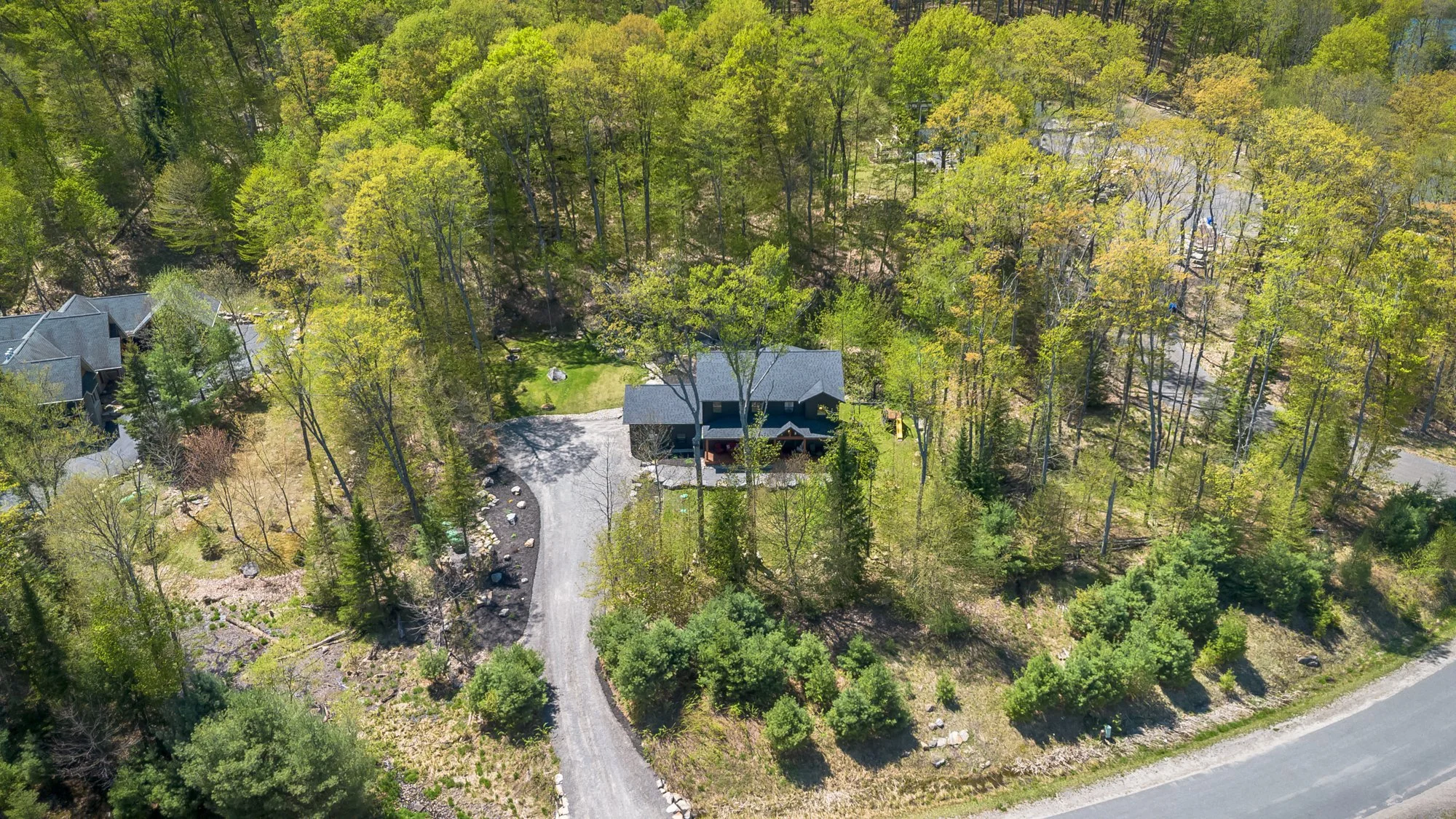 29 Nature's Way, Huntsville-126.jpg