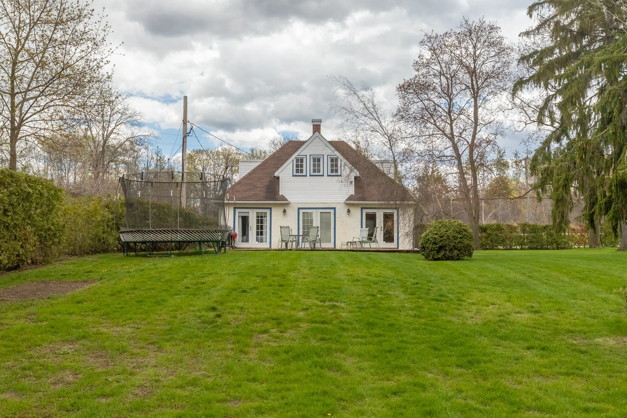 724 Lake Drive North, Roches Point-16.jpg