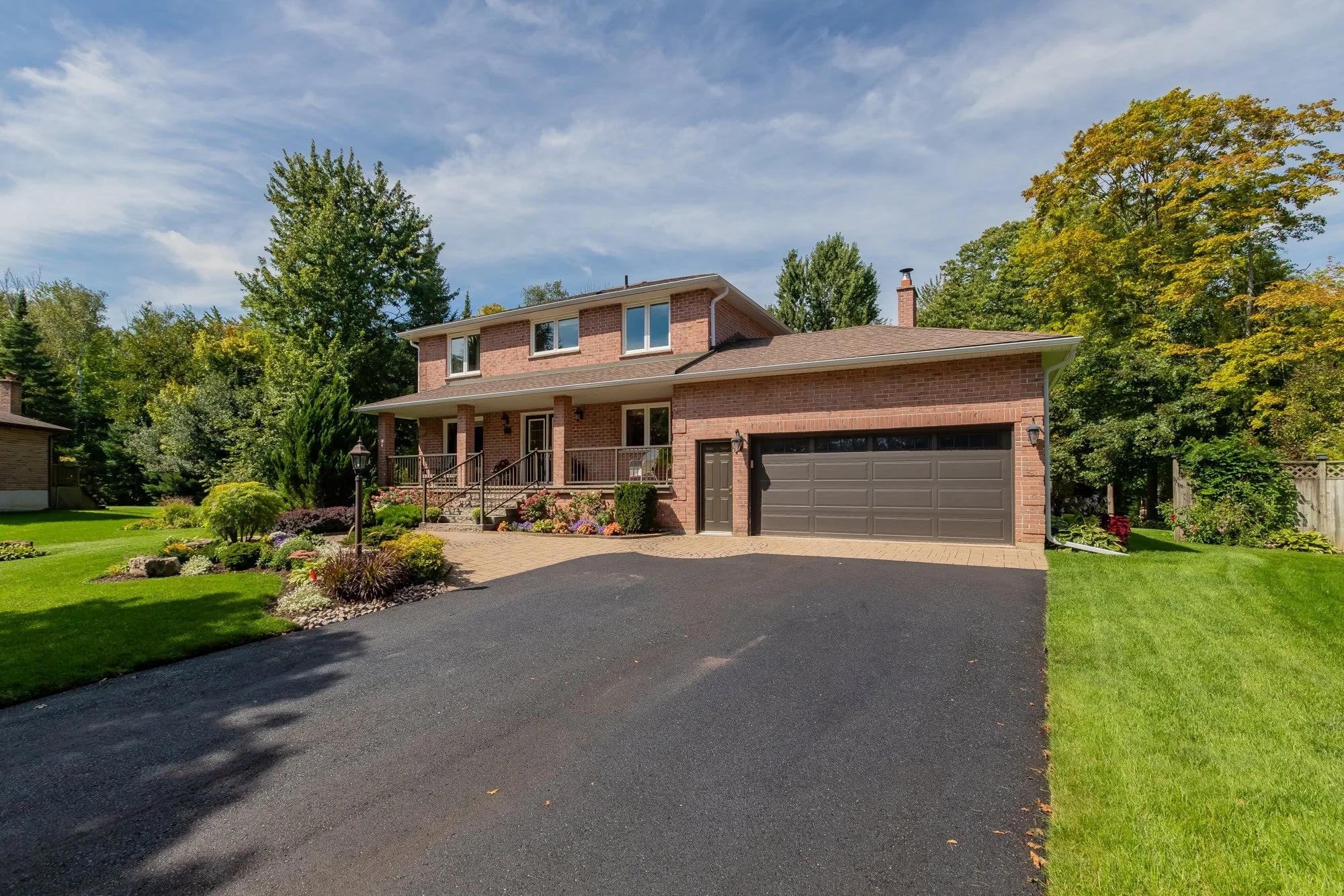 34 Amberglen Court, Holland Landing-6.jpg