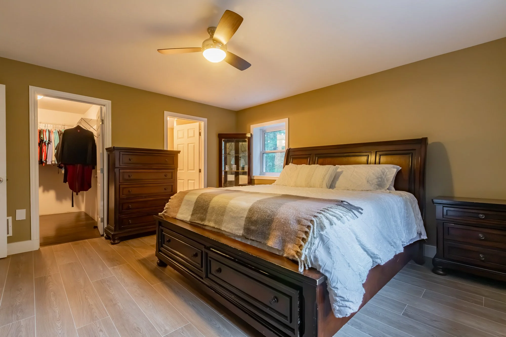 419 South Mary Lake Road, Port Sydney-78.jpg