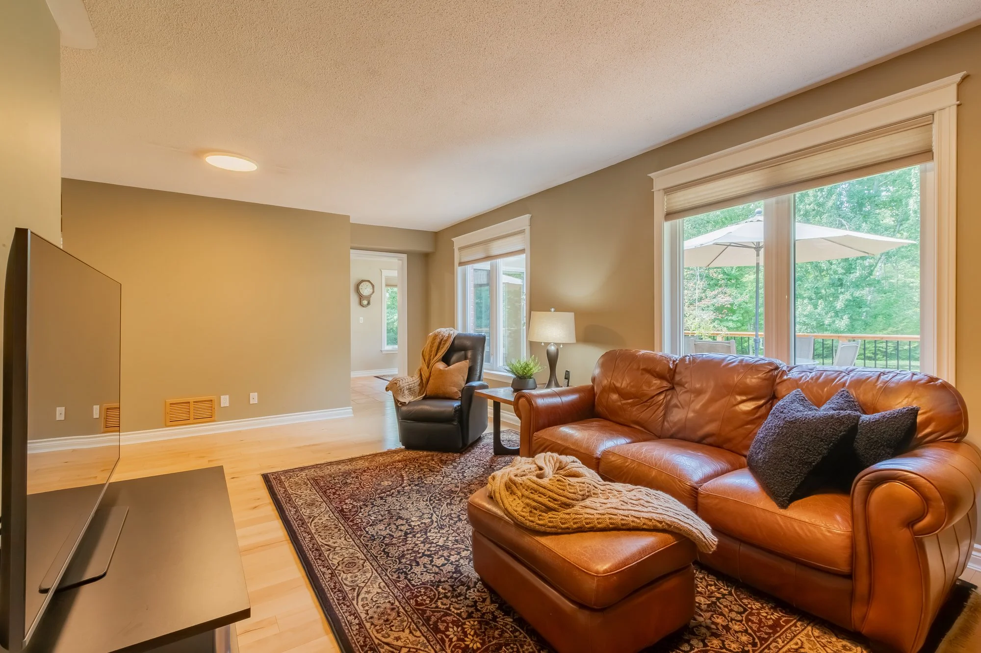 34 Amberglen Court, Holland Landing-82.jpg