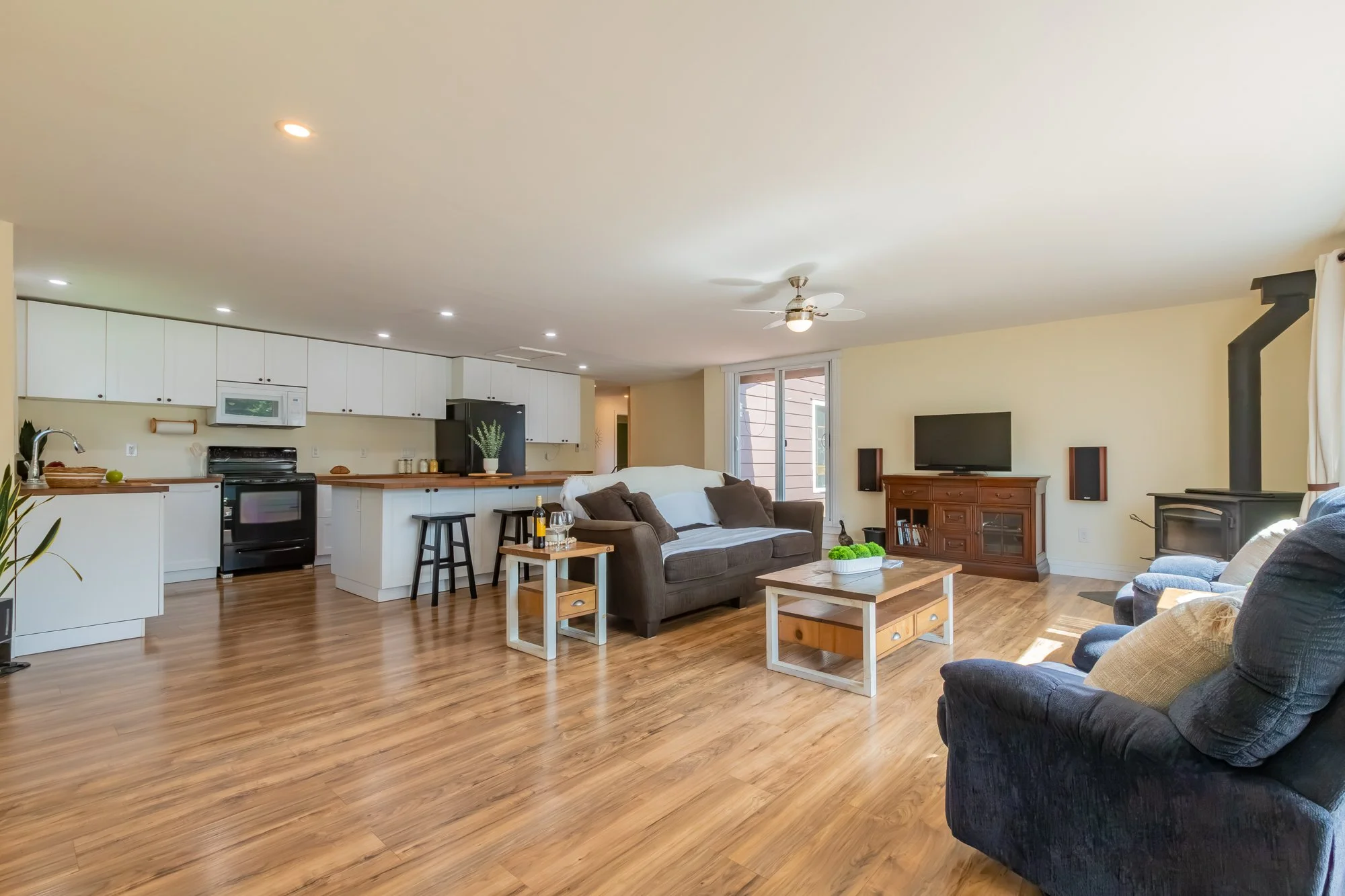 2831 Highway 60, Dwight-49.jpg