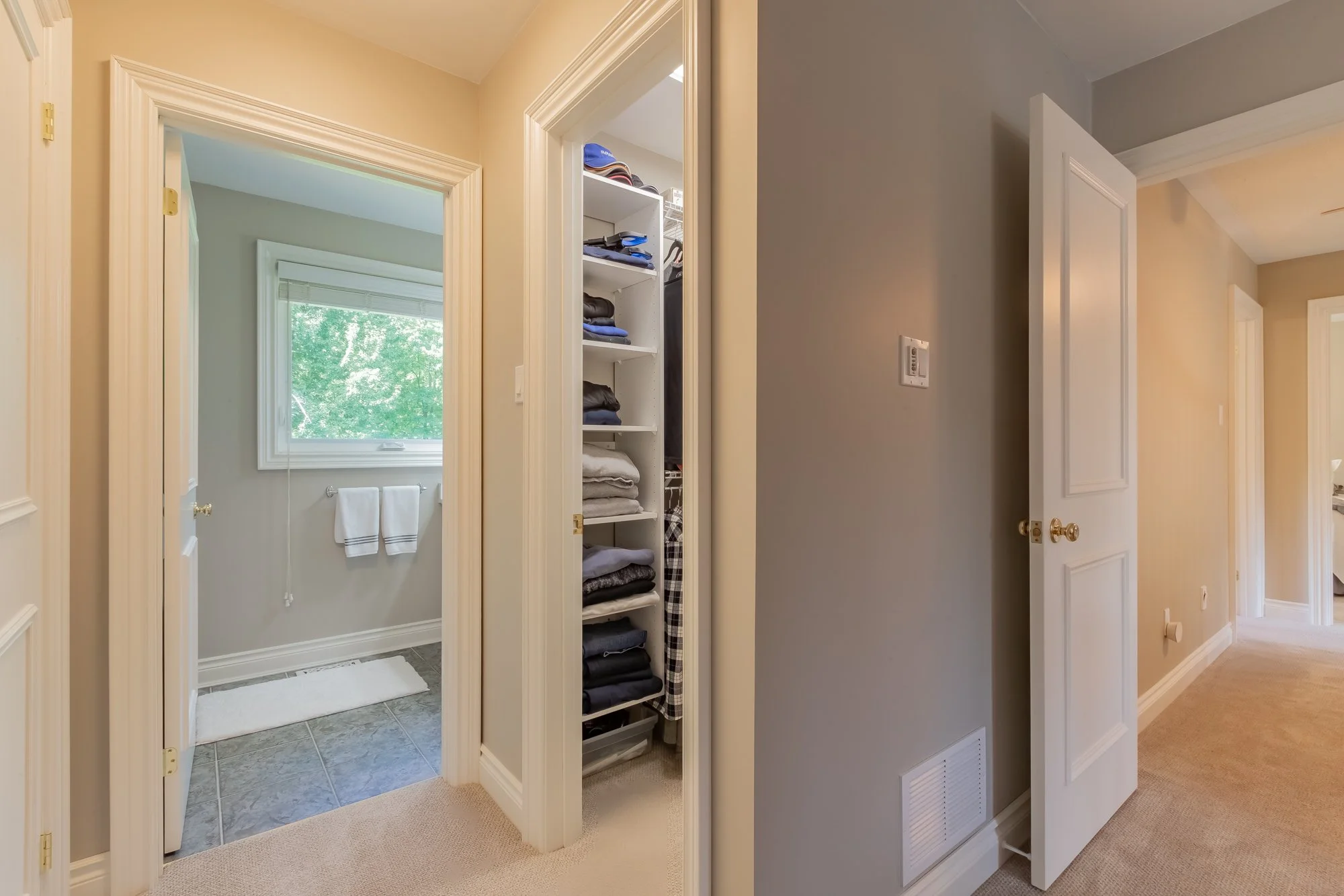34 Amberglen Court, Holland Landing-103.jpg