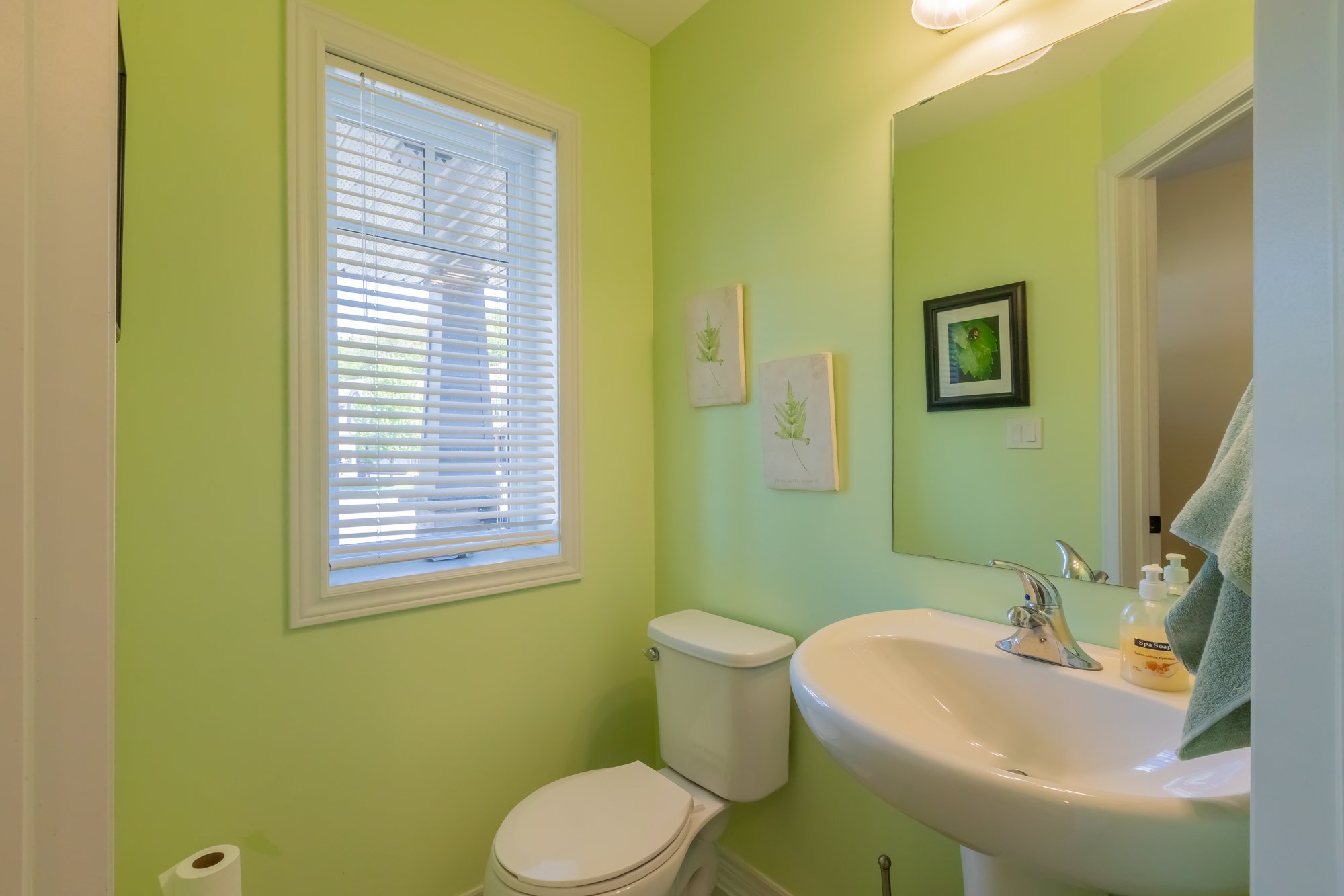 36 Spalding Crescent, Huntsville-44.jpg