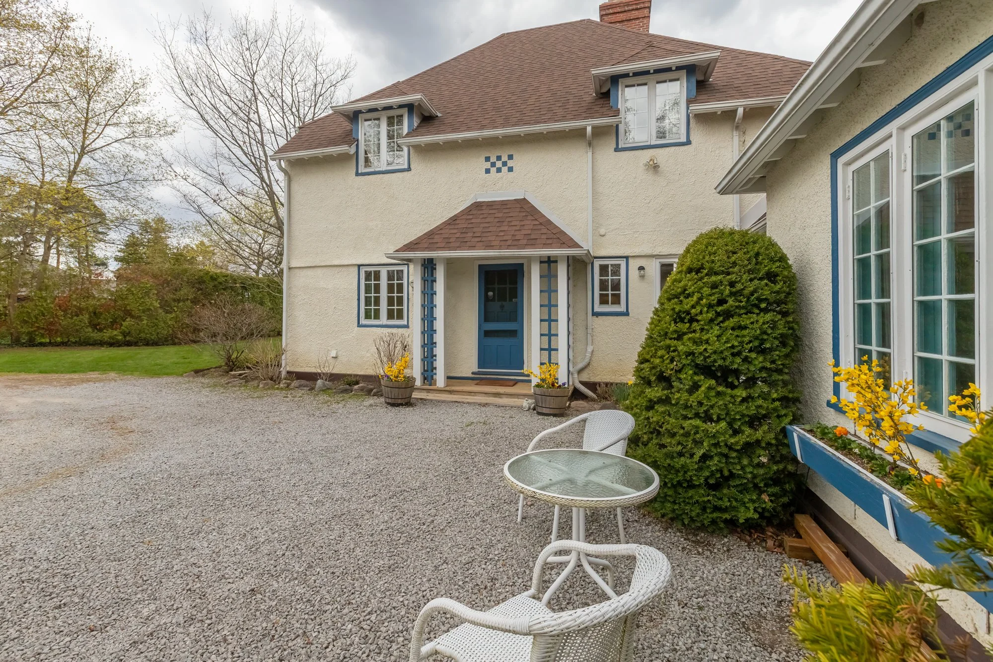 724 Lake Drive North, Roches Point-31.jpg