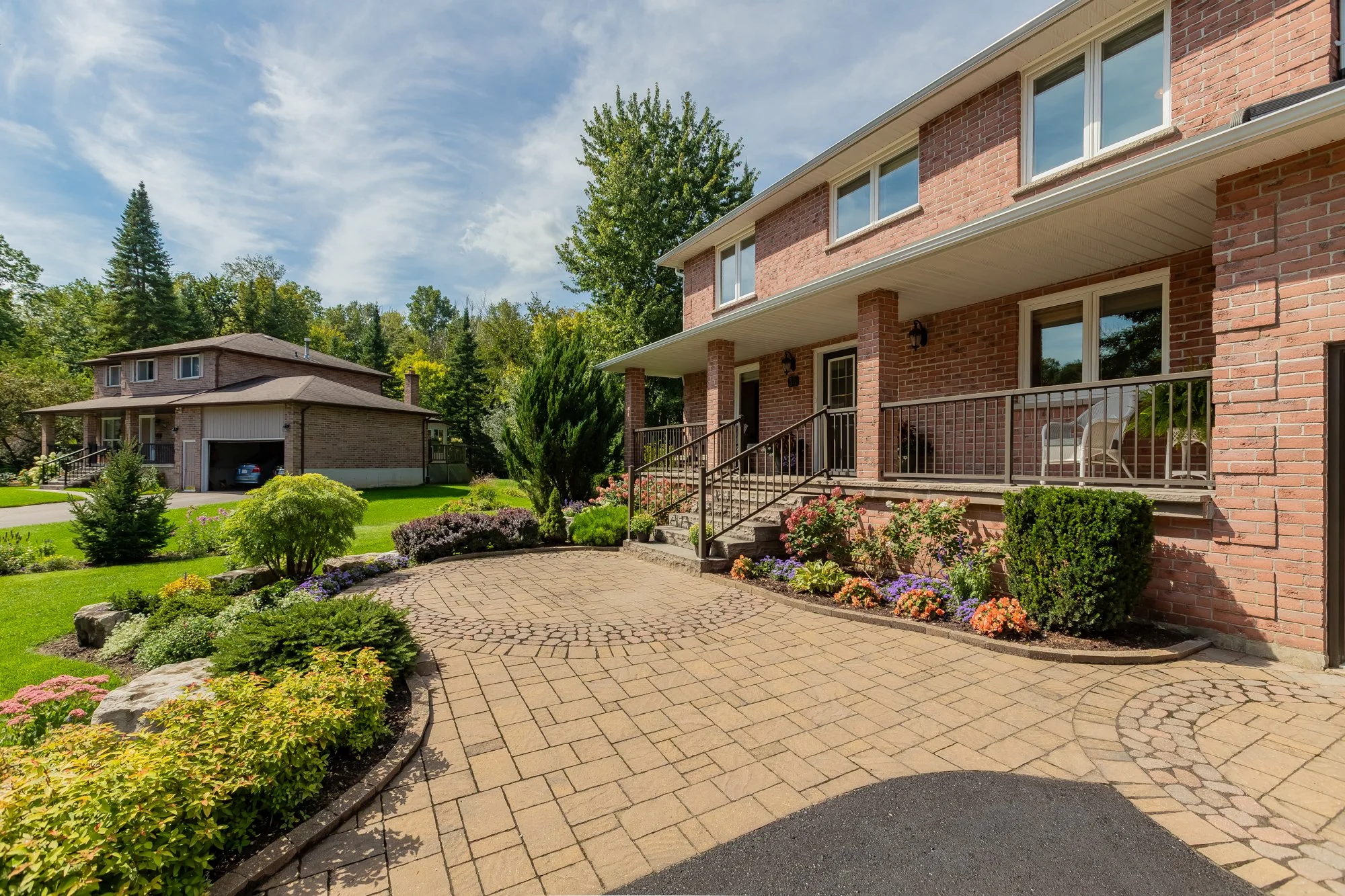34 Amberglen Court, Holland Landing-17.jpg