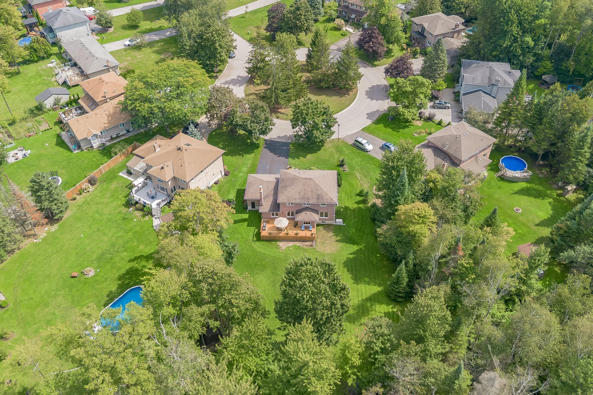34 Amberglen Court, Holland Landing-117.jpg