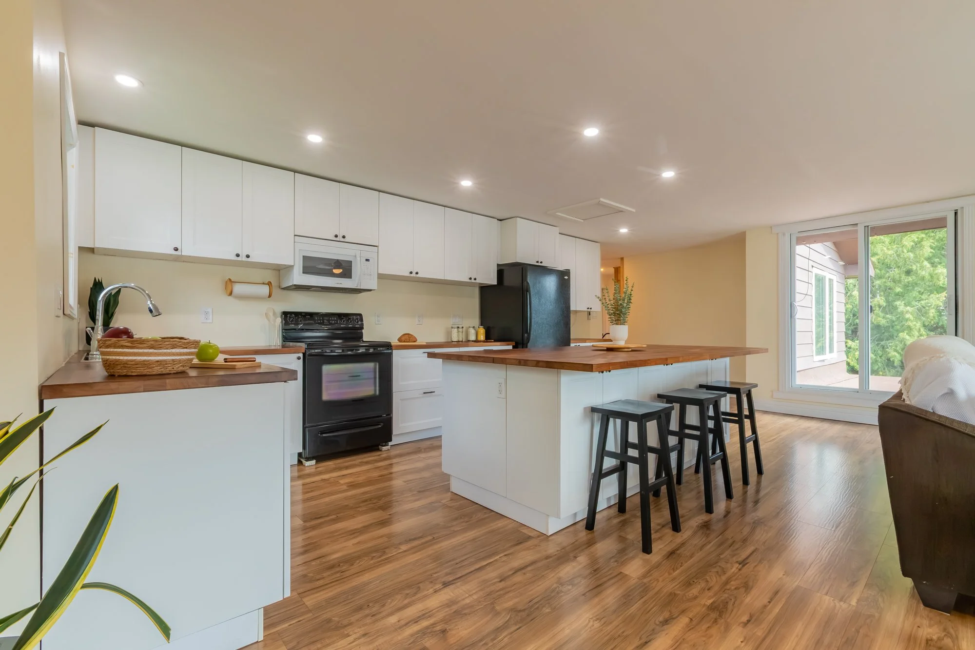 2831 Highway 60, Dwight-46.jpg
