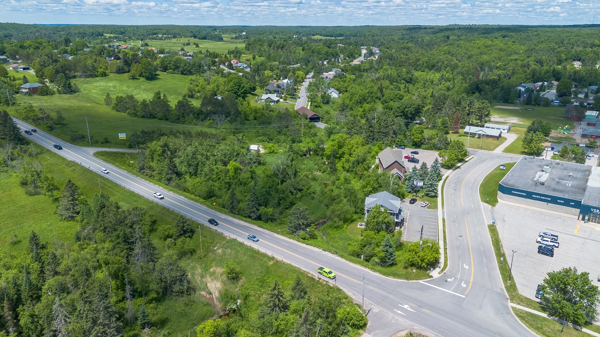 551 Highway 118 West, Bracebridge-23.jpg