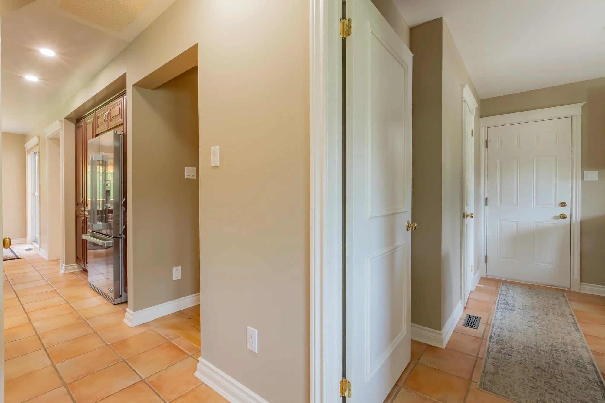 34 Amberglen Court, Holland Landing-58.jpg