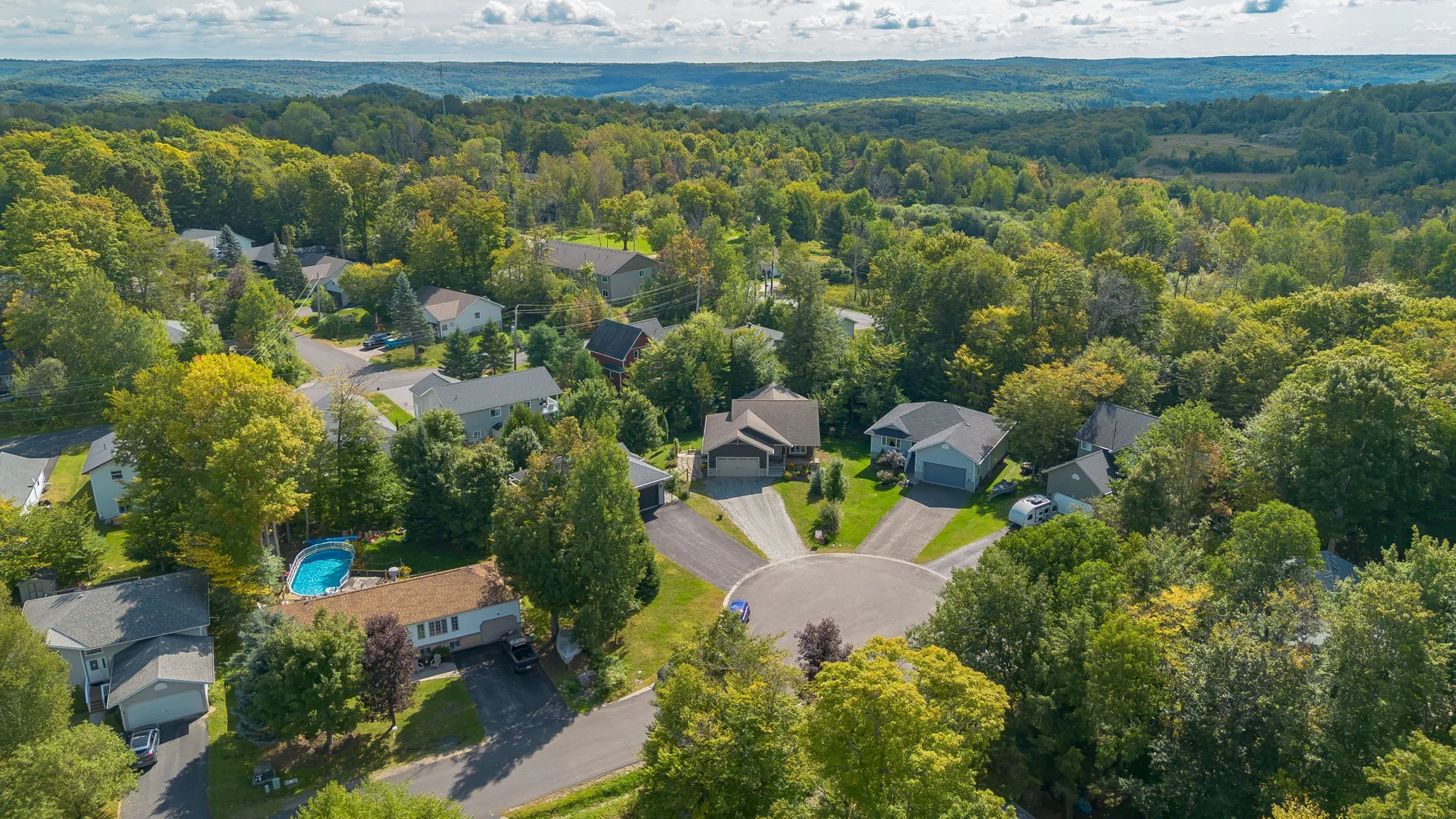 17 Hart Court, Huntsville - SUMMER UPDATE-58.jpg