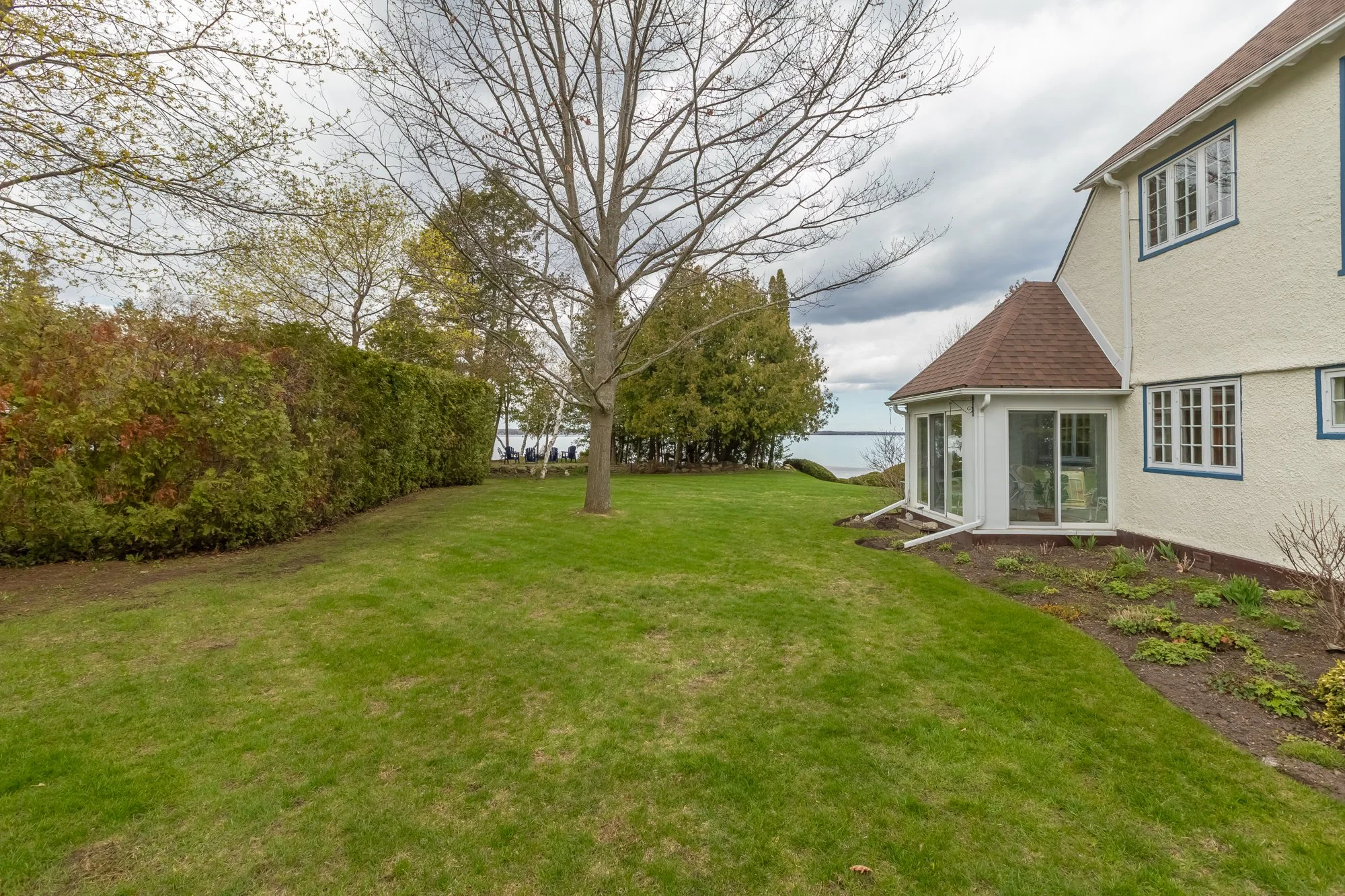 724 Lake Drive North, Roches Point-35.jpg