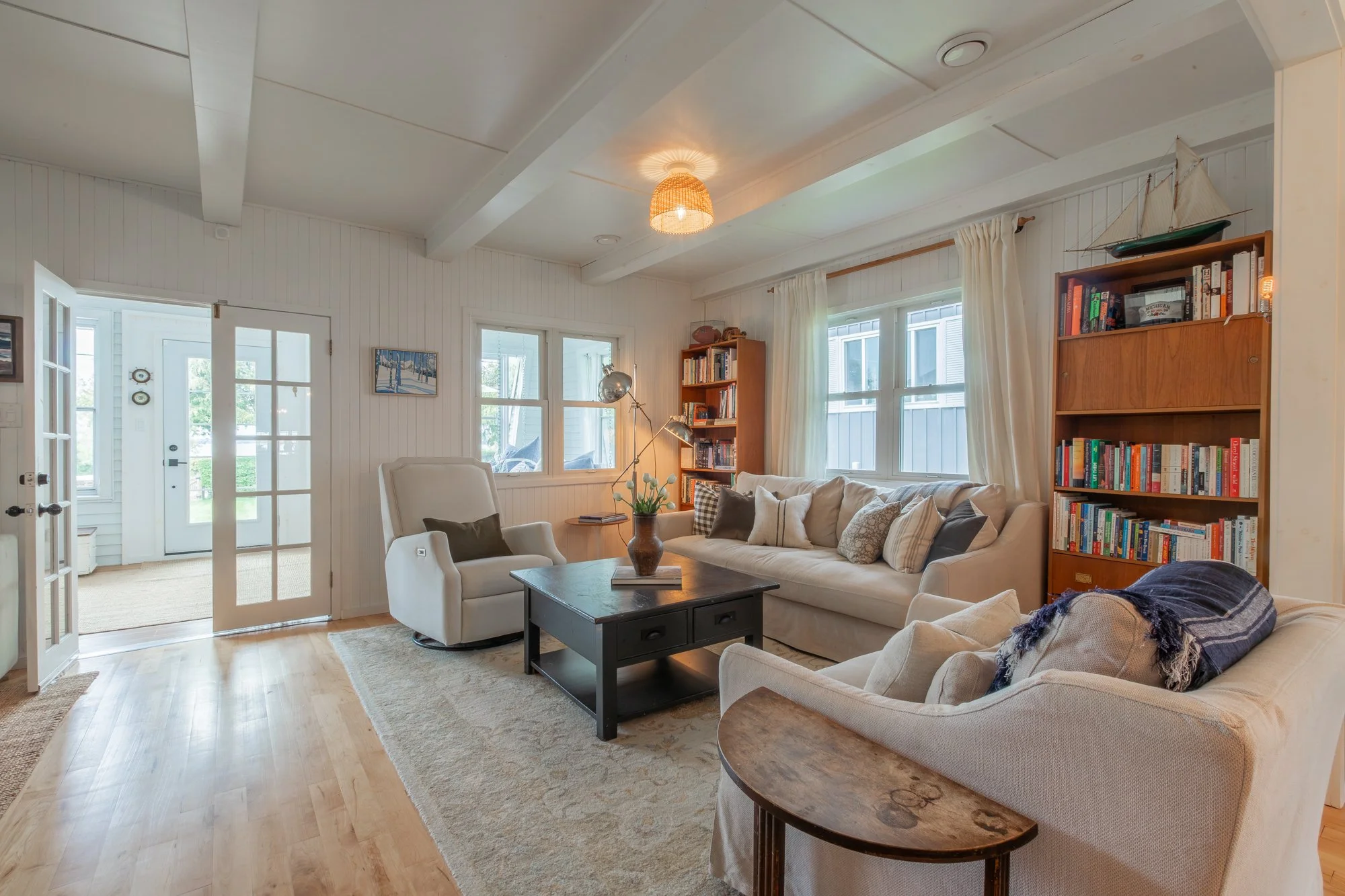 913 Lake Drive North, Georgina-20.jpg