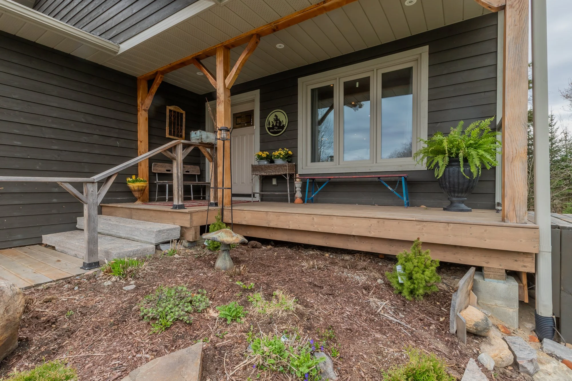 17 Hart Court, Huntsville-9.jpg