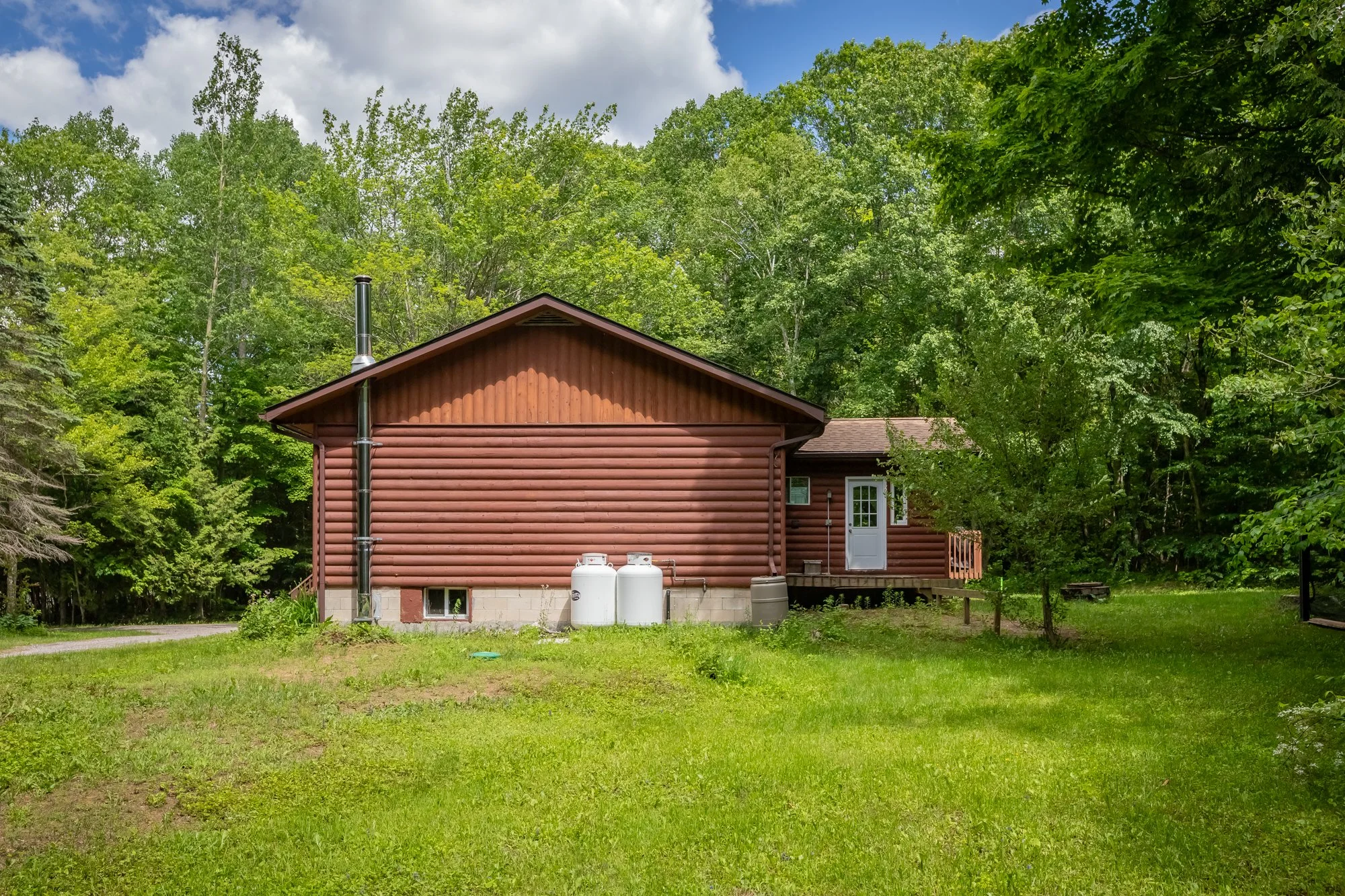 3016 Highway 118 East, Bracebridge-16.jpg