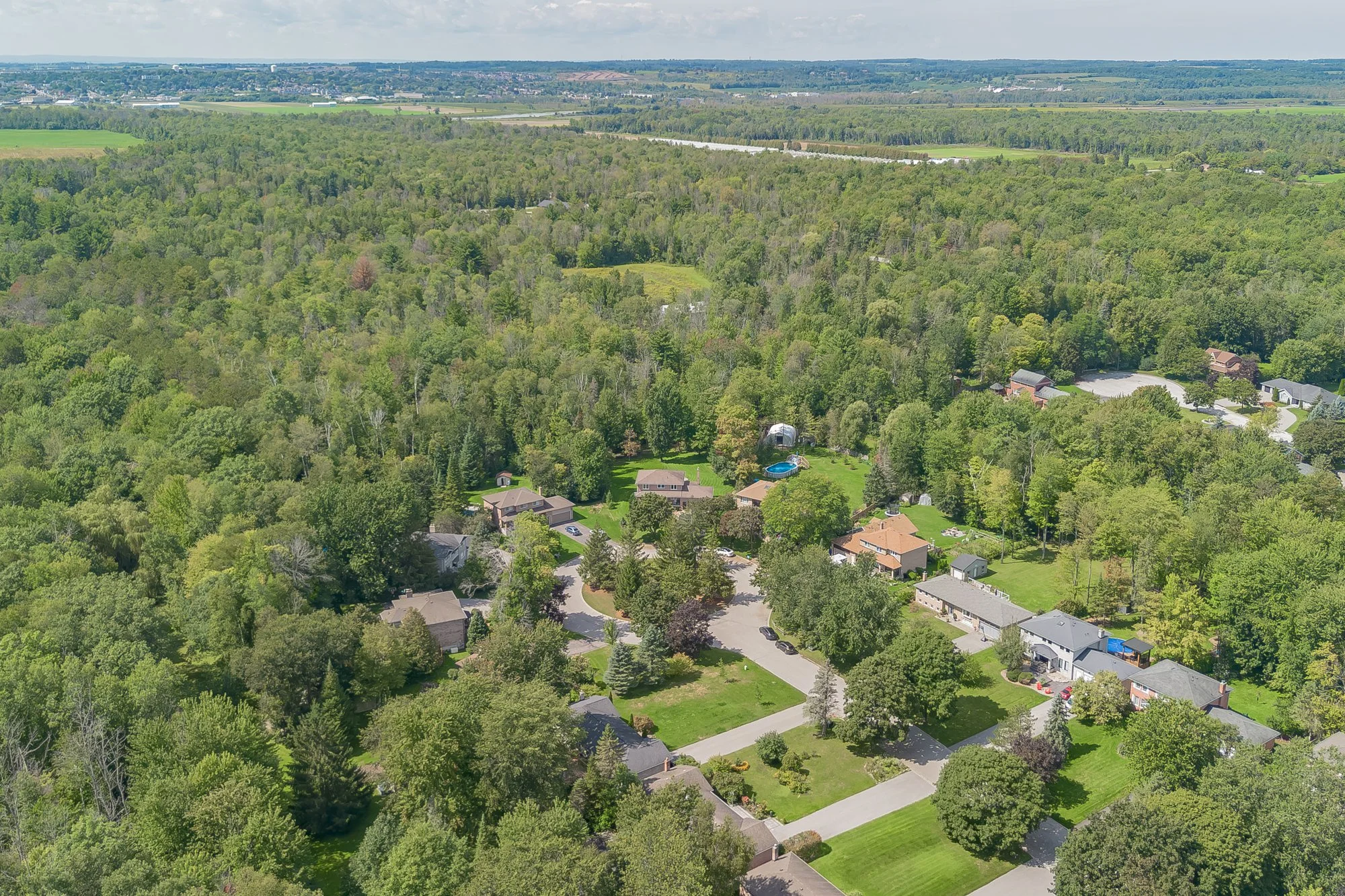 34 Amberglen Court, Holland Landing-112.jpg