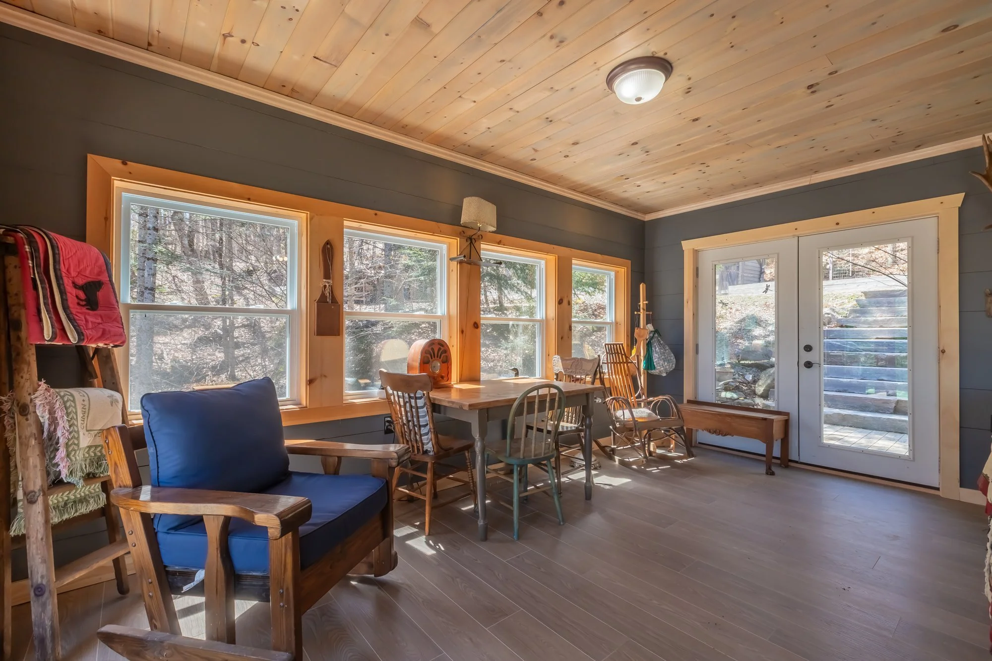 1113 Crobiel Lake Drive, Dorset-31.jpg