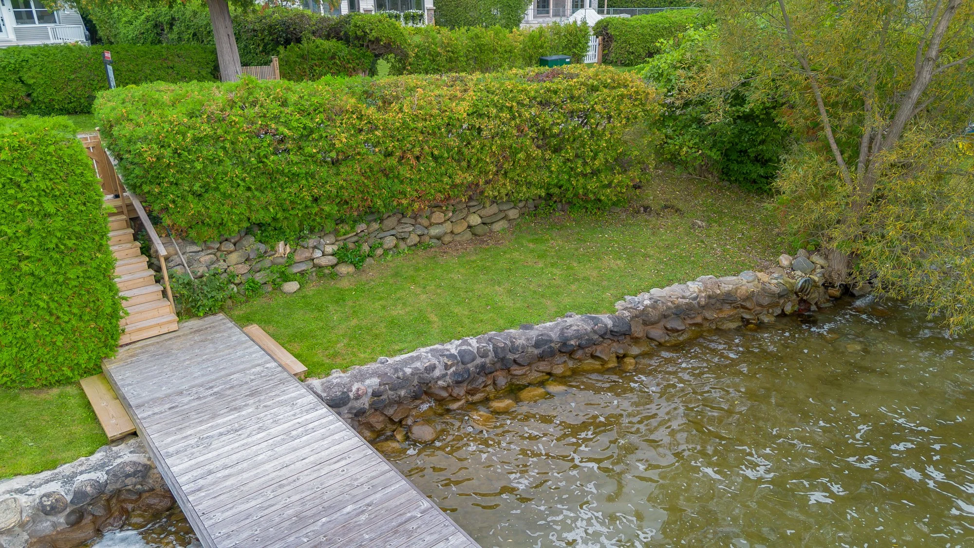 913 Lake Drive North, Georgina-87.jpg