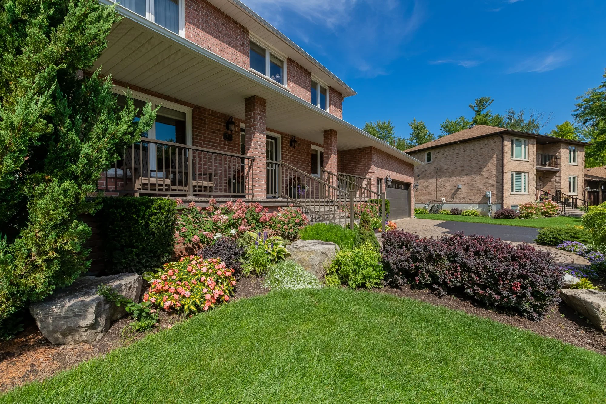 34 Amberglen Court, Holland Landing-15.jpg