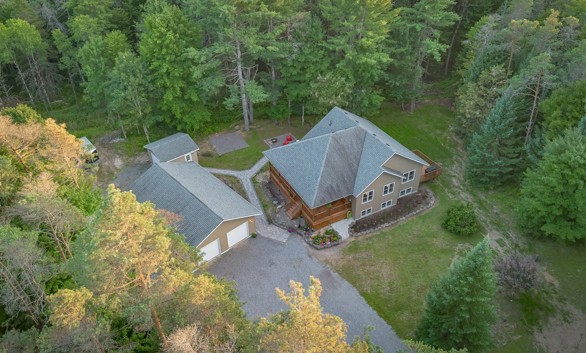 419 South Mary Lake Road, Port Sydney-125.jpg
