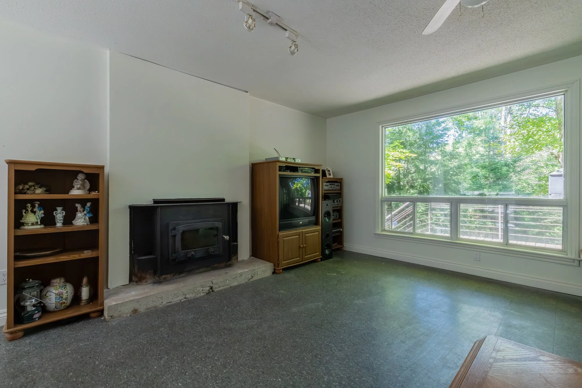1114 River Haven Road, Bracebridge-35.jpg