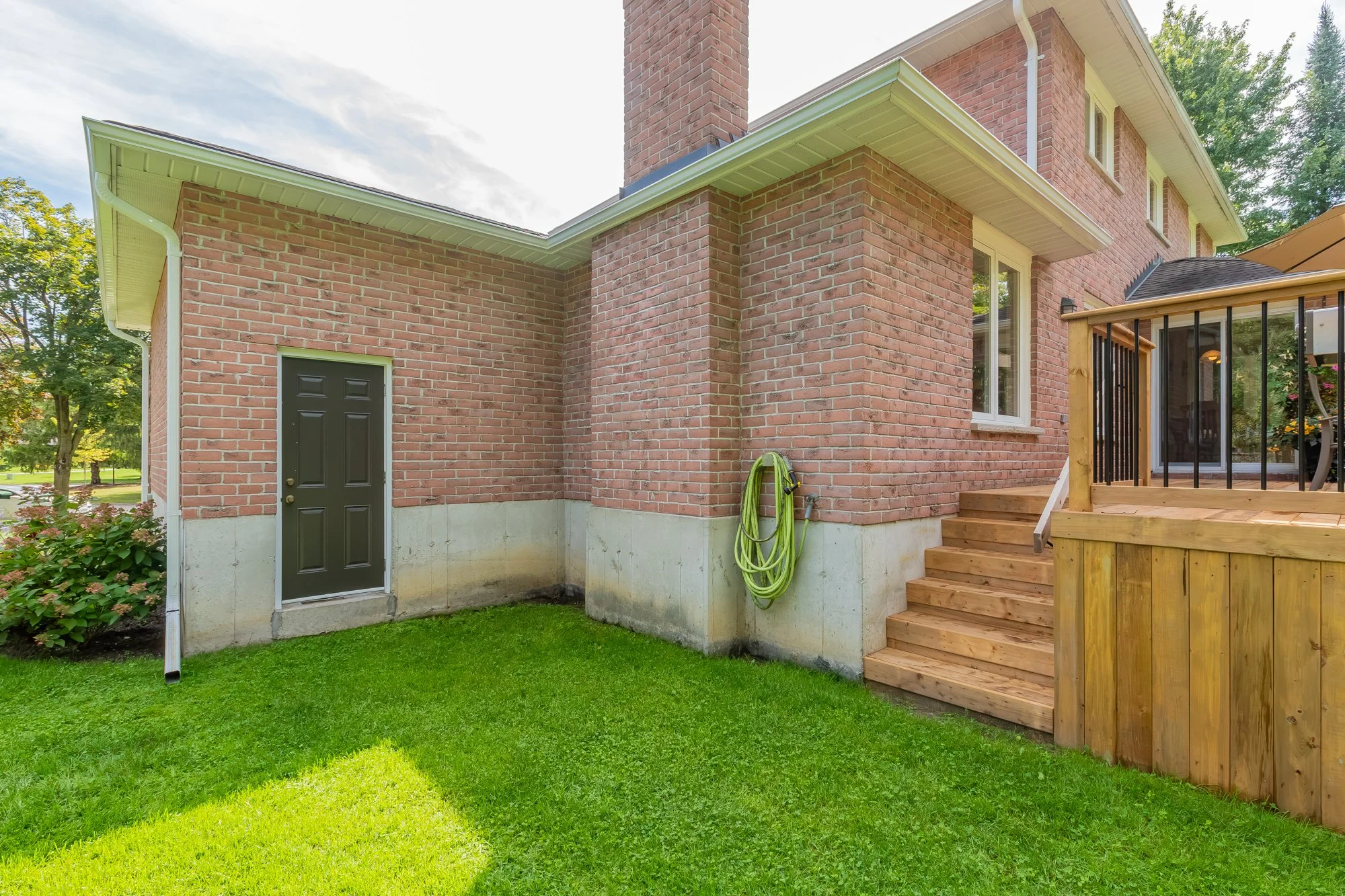 34 Amberglen Court, Holland Landing-44.jpg