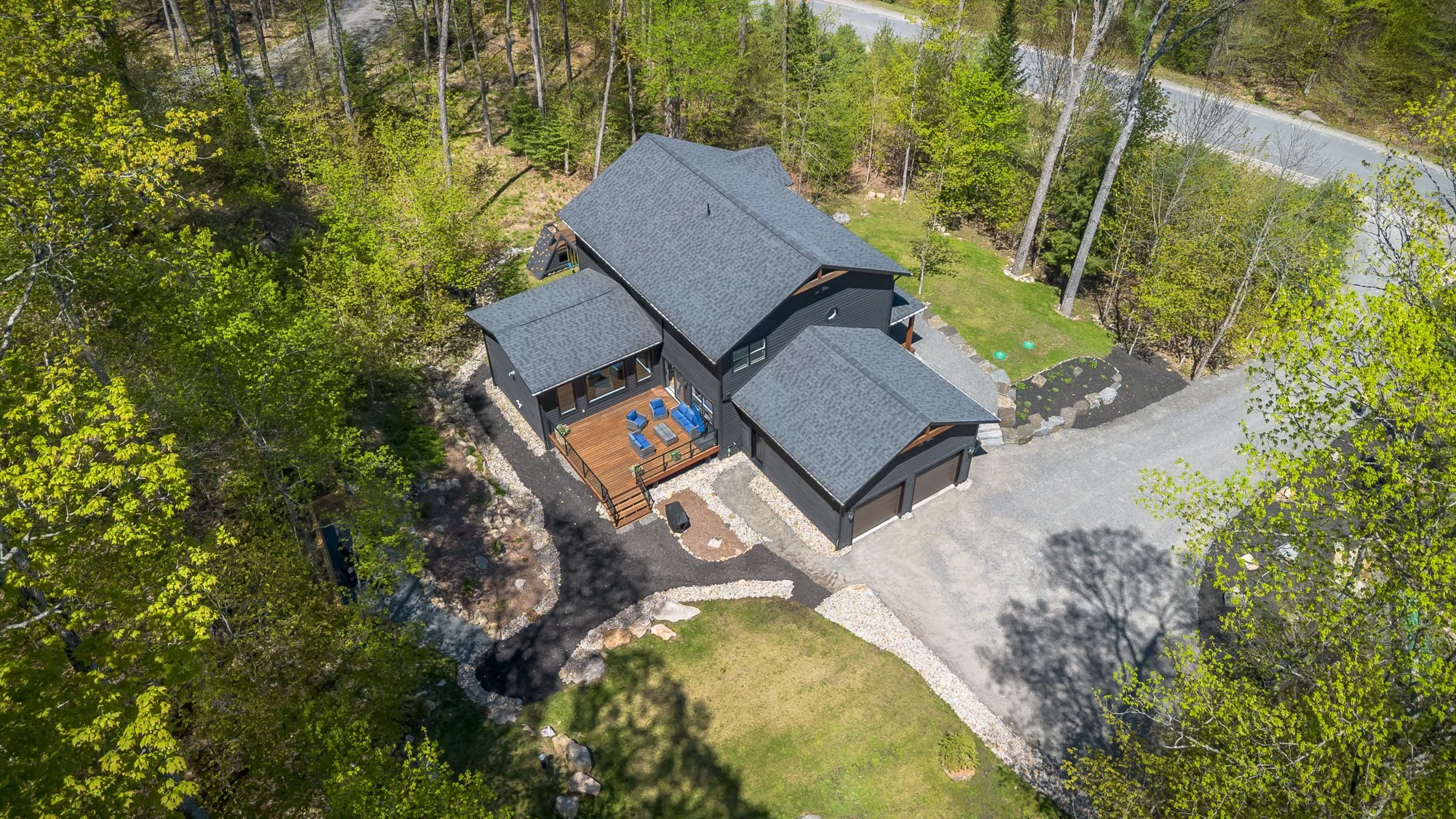 29 Nature's Way, Huntsville-149.jpg