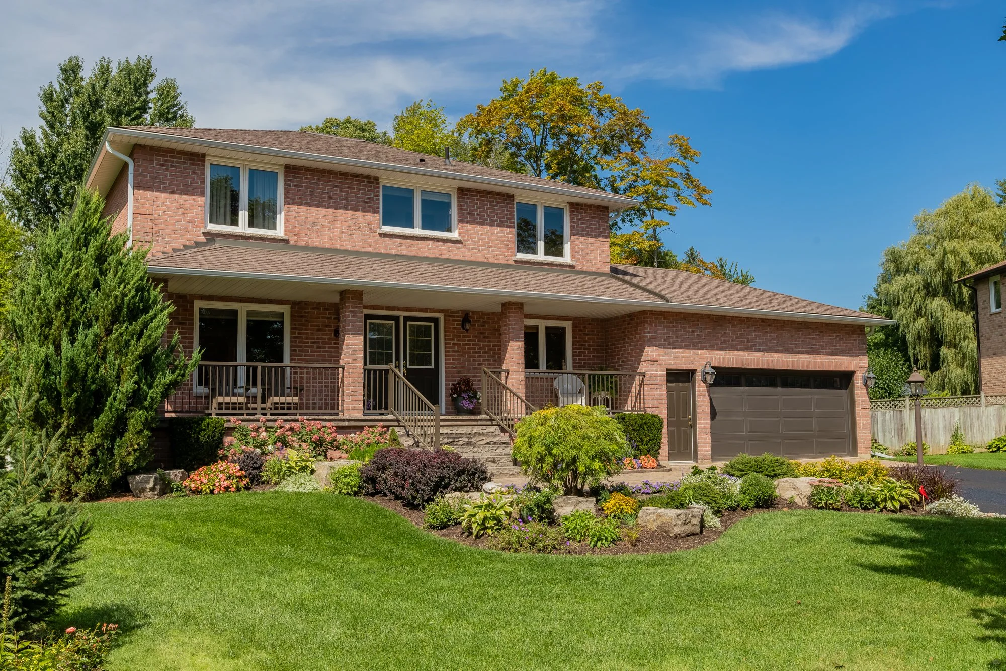 34 Amberglen Court, Holland Landing-13.jpg
