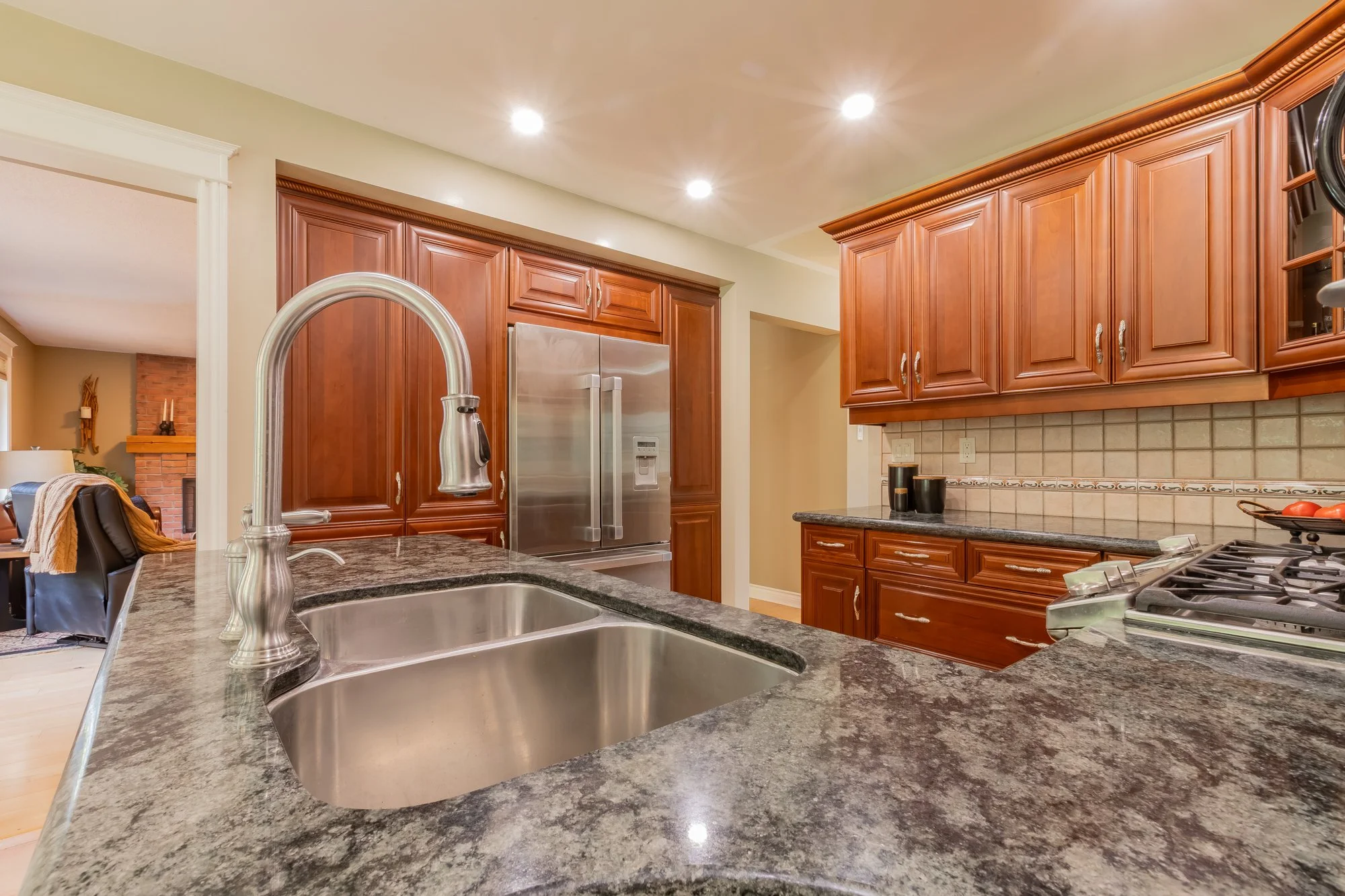 34 Amberglen Court, Holland Landing-67.jpg
