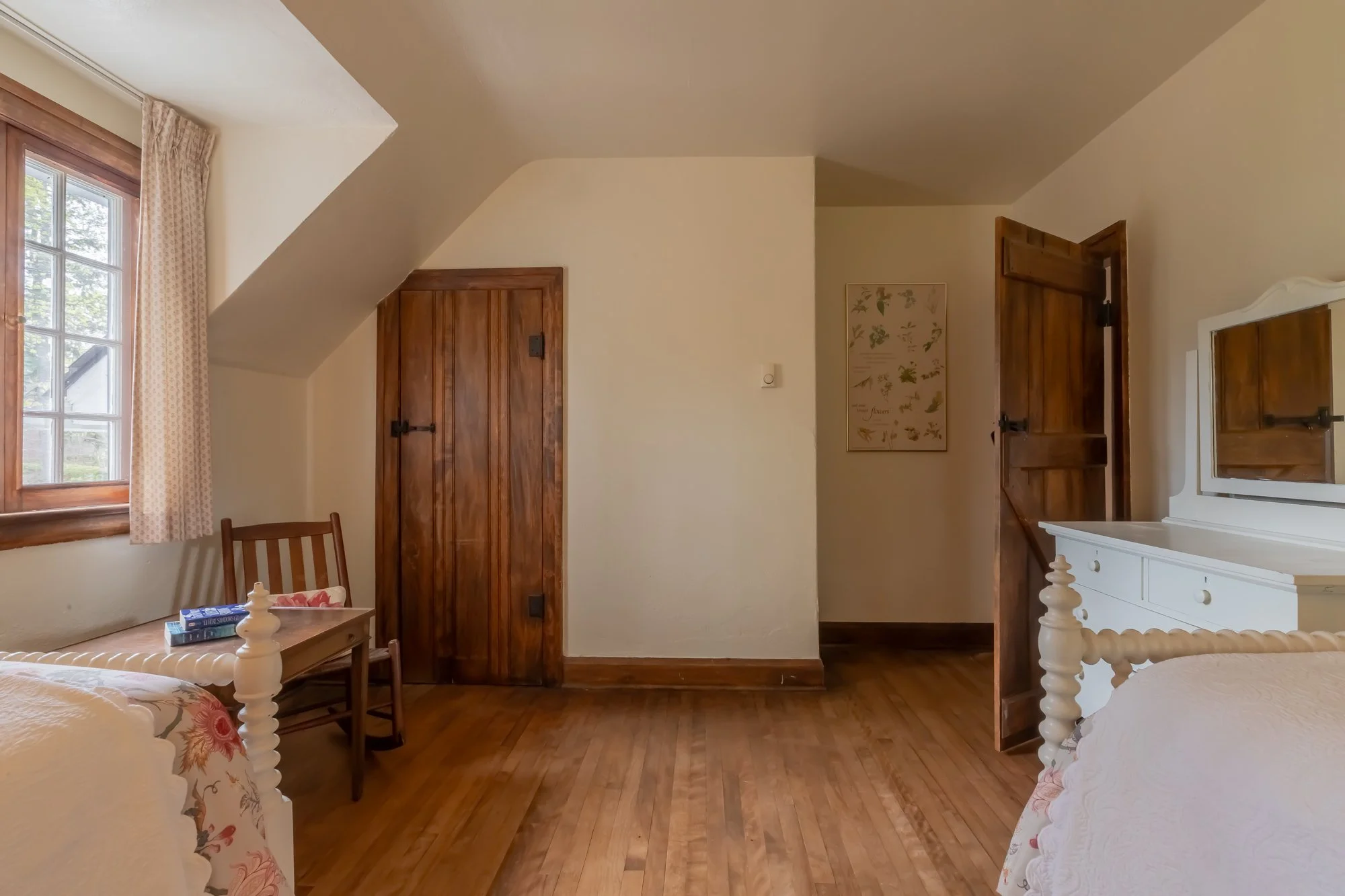 724 Lake Drive North, Roches Point-106.jpg
