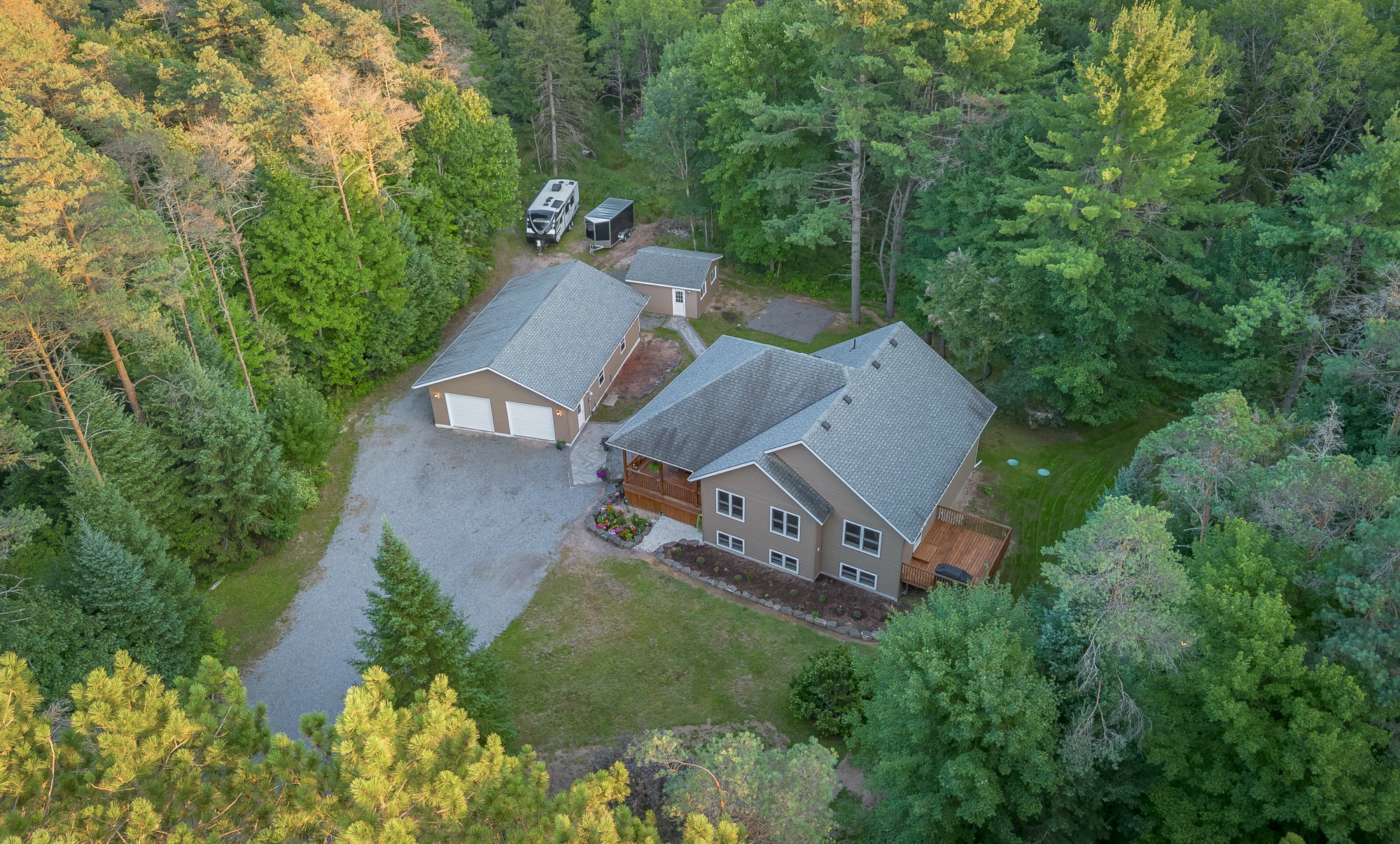 419 South Mary Lake Road, Port Sydney-124.jpg