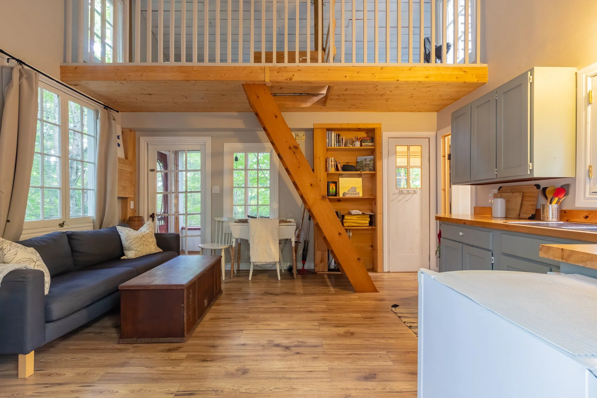 1547 North Pickerel Lake Road, Burk's Falls-48.jpg