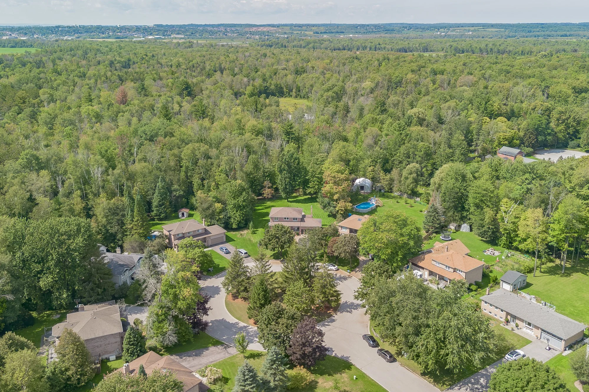 34 Amberglen Court, Holland Landing-111.jpg