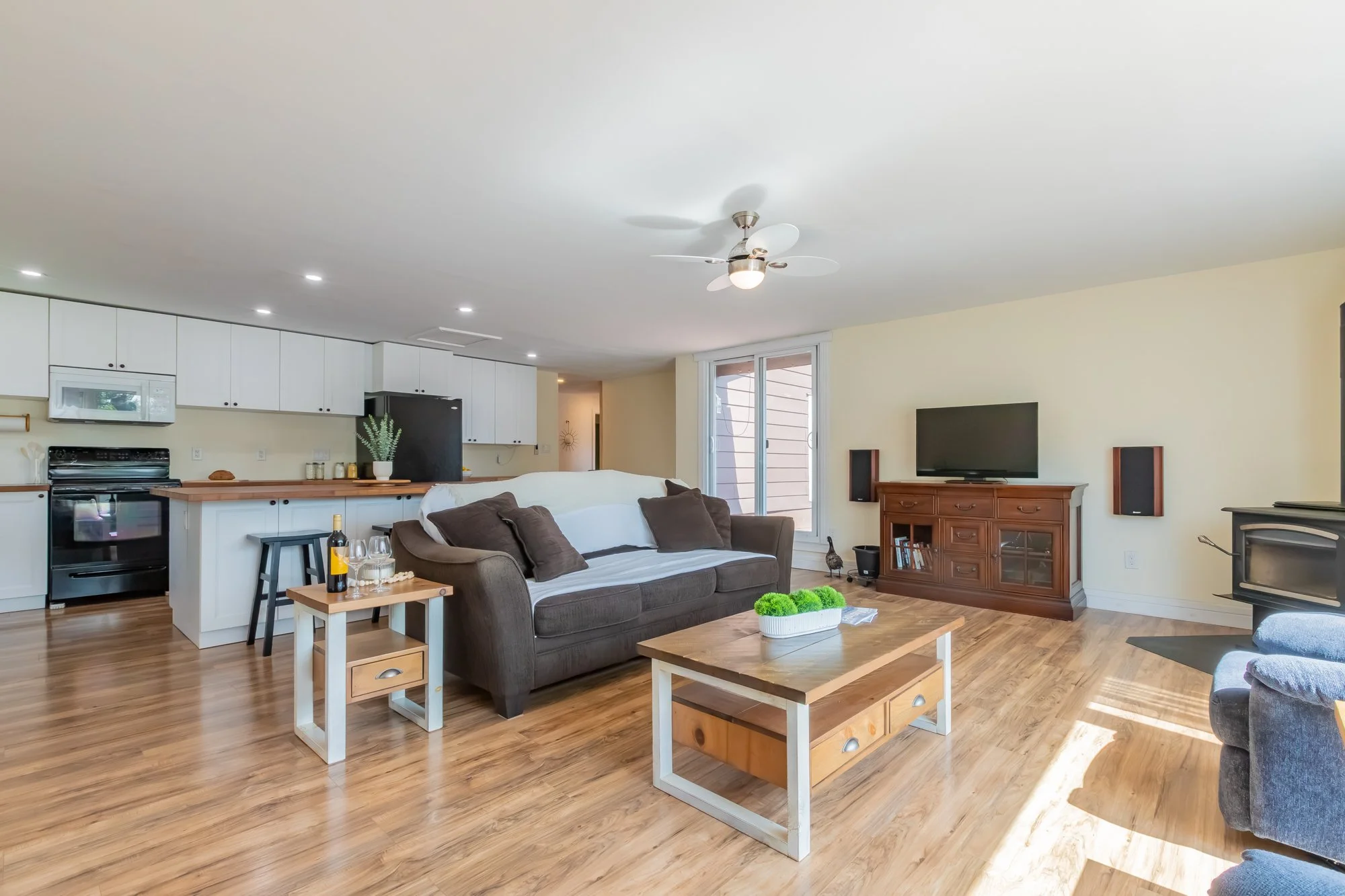 2831 Highway 60, Dwight-50.jpg