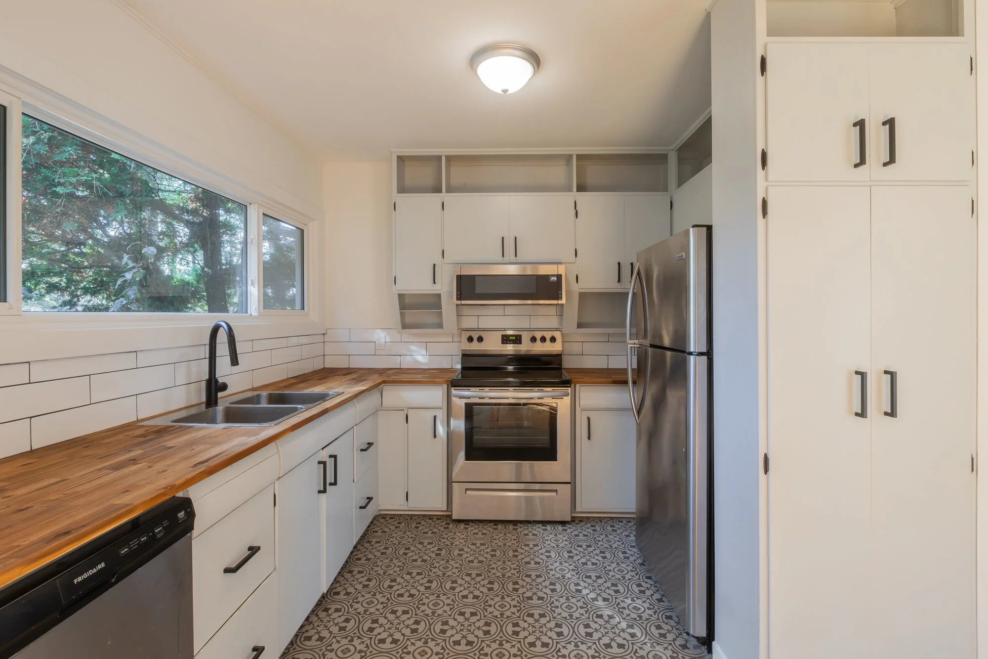 51 Gouldie Street, Huntsville-47.jpg