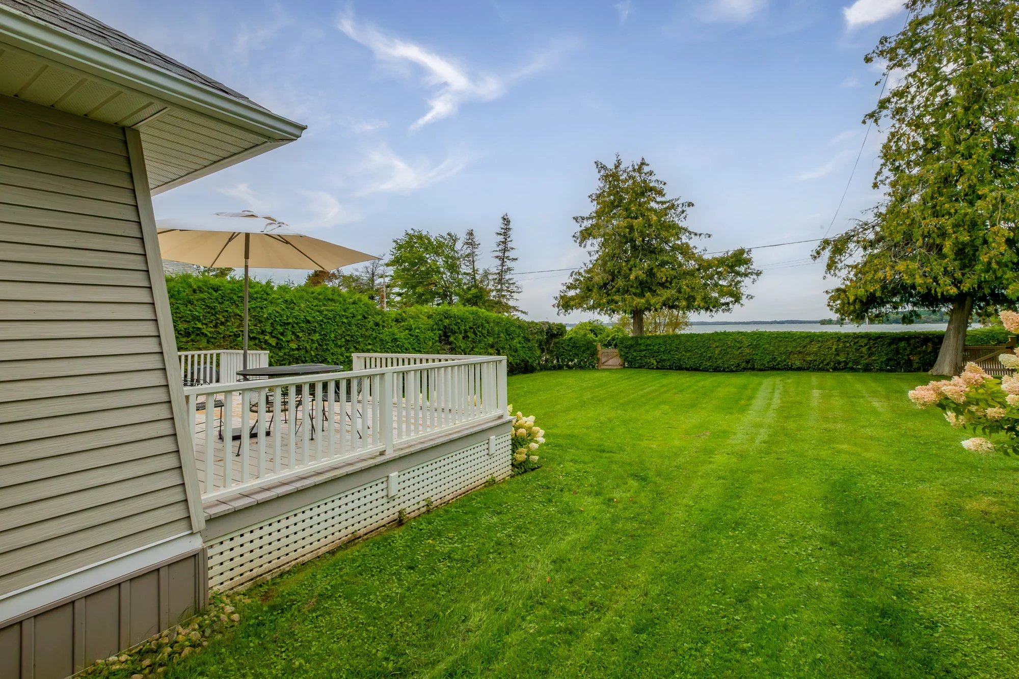 913 Lake Drive North, Georgina-61.jpg