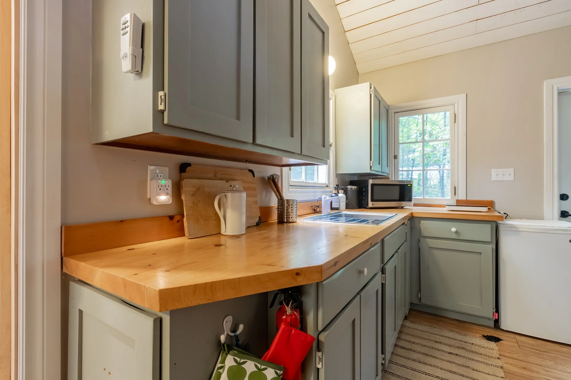 1547 North Pickerel Lake Road, Burk's Falls-57.jpg