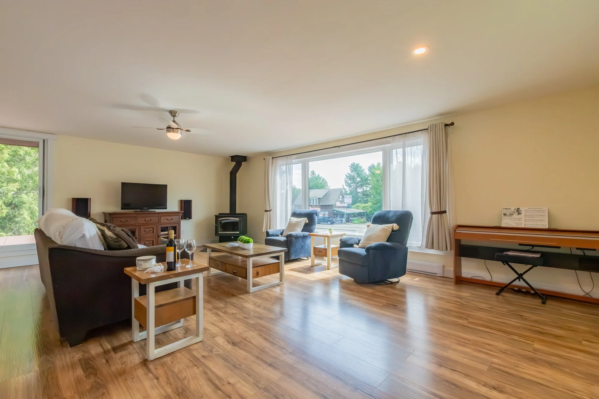 2831 Highway 60, Dwight-47.jpg