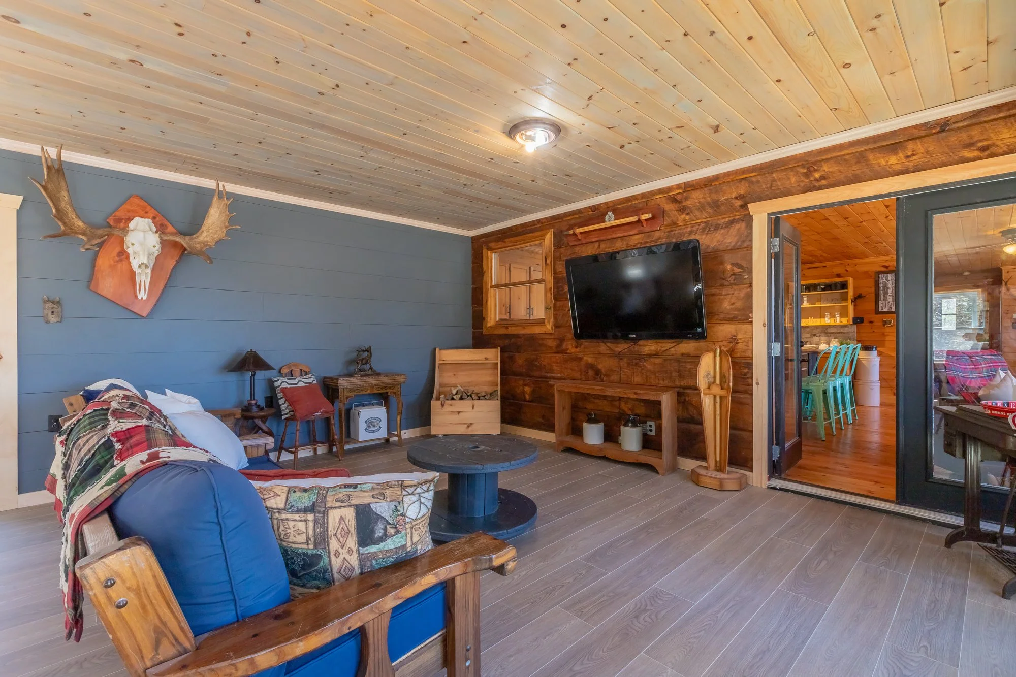 1113 Crobiel Lake Drive, Dorset-30.jpg