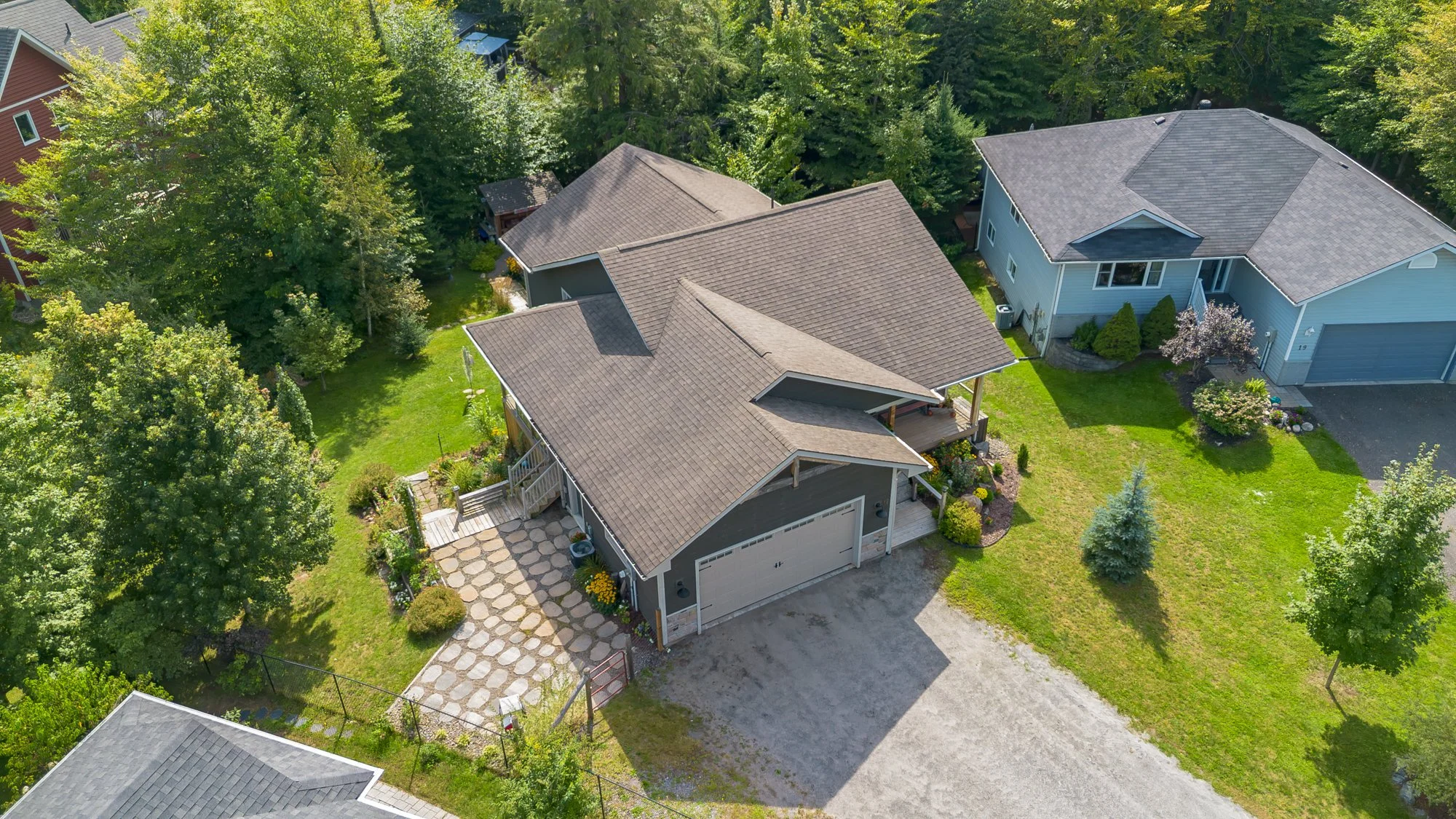 17 Hart Court, Huntsville - SUMMER UPDATE-73.jpg