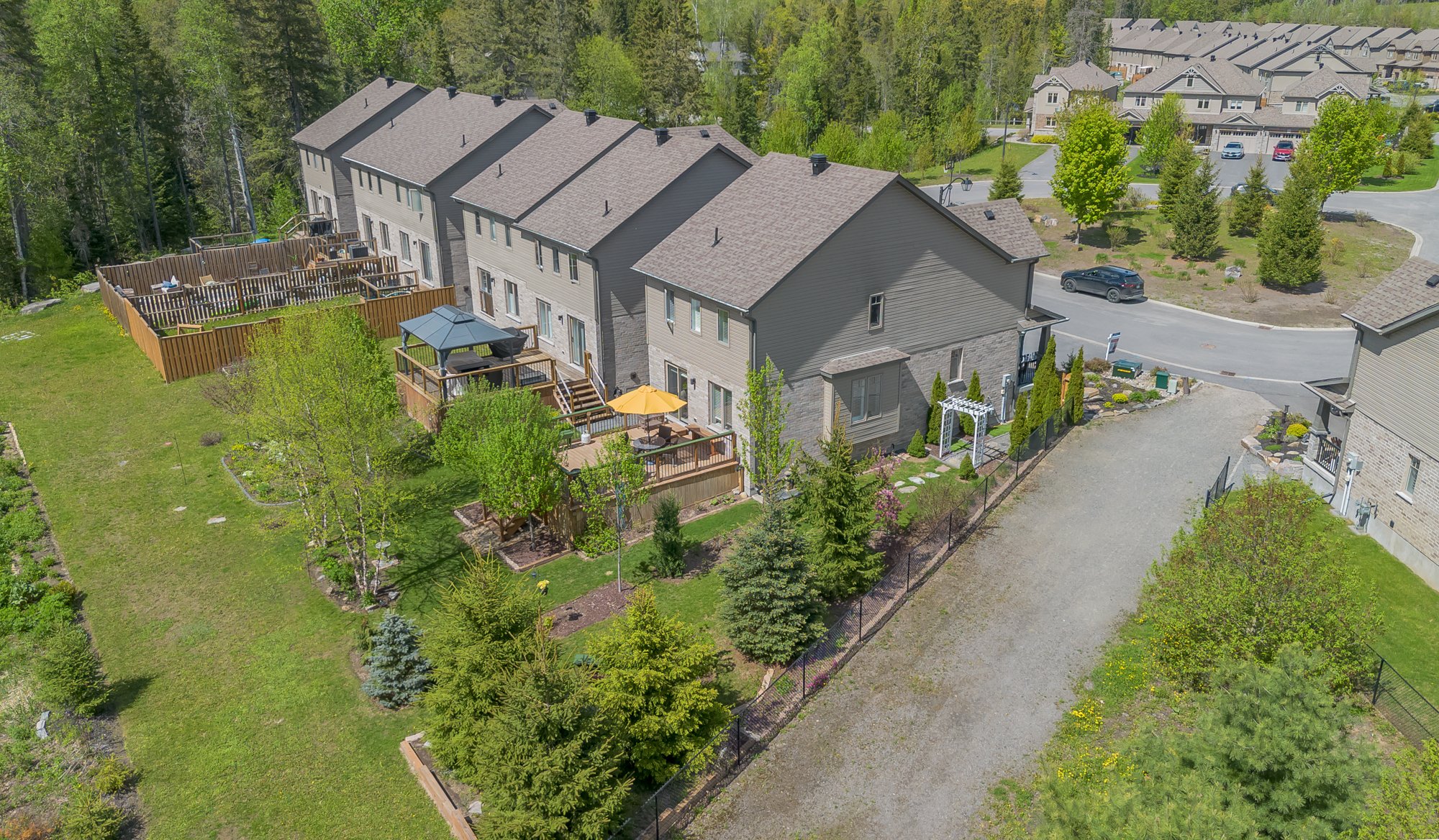 36 Spalding Crescent, Huntsville-98.jpg