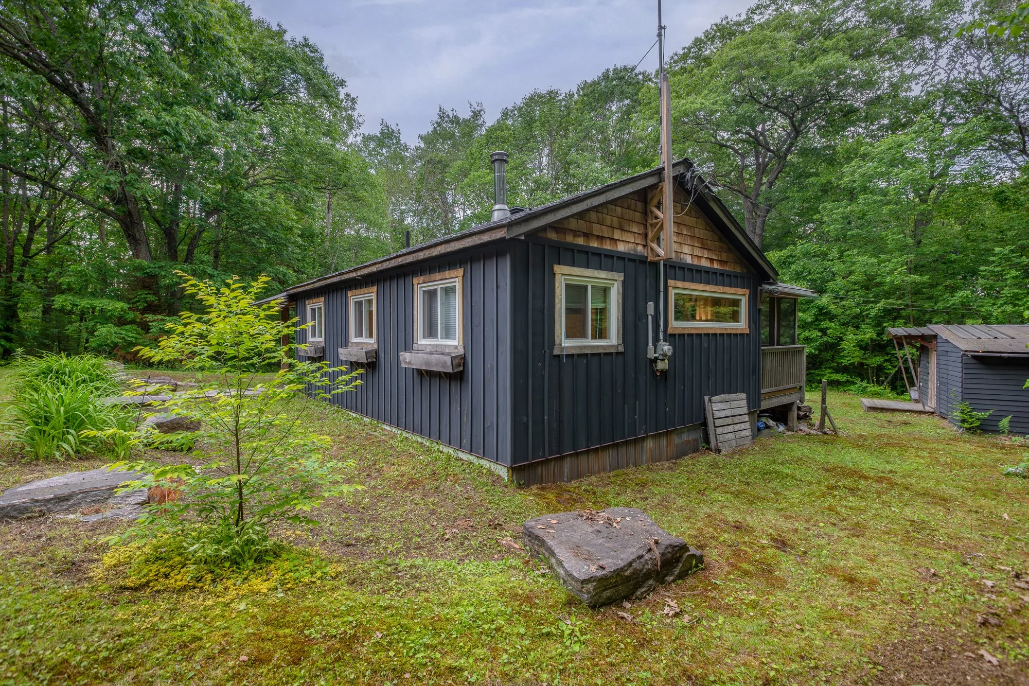 1628 Boshkung Lake Road, Buttermilk Falls-10.jpg