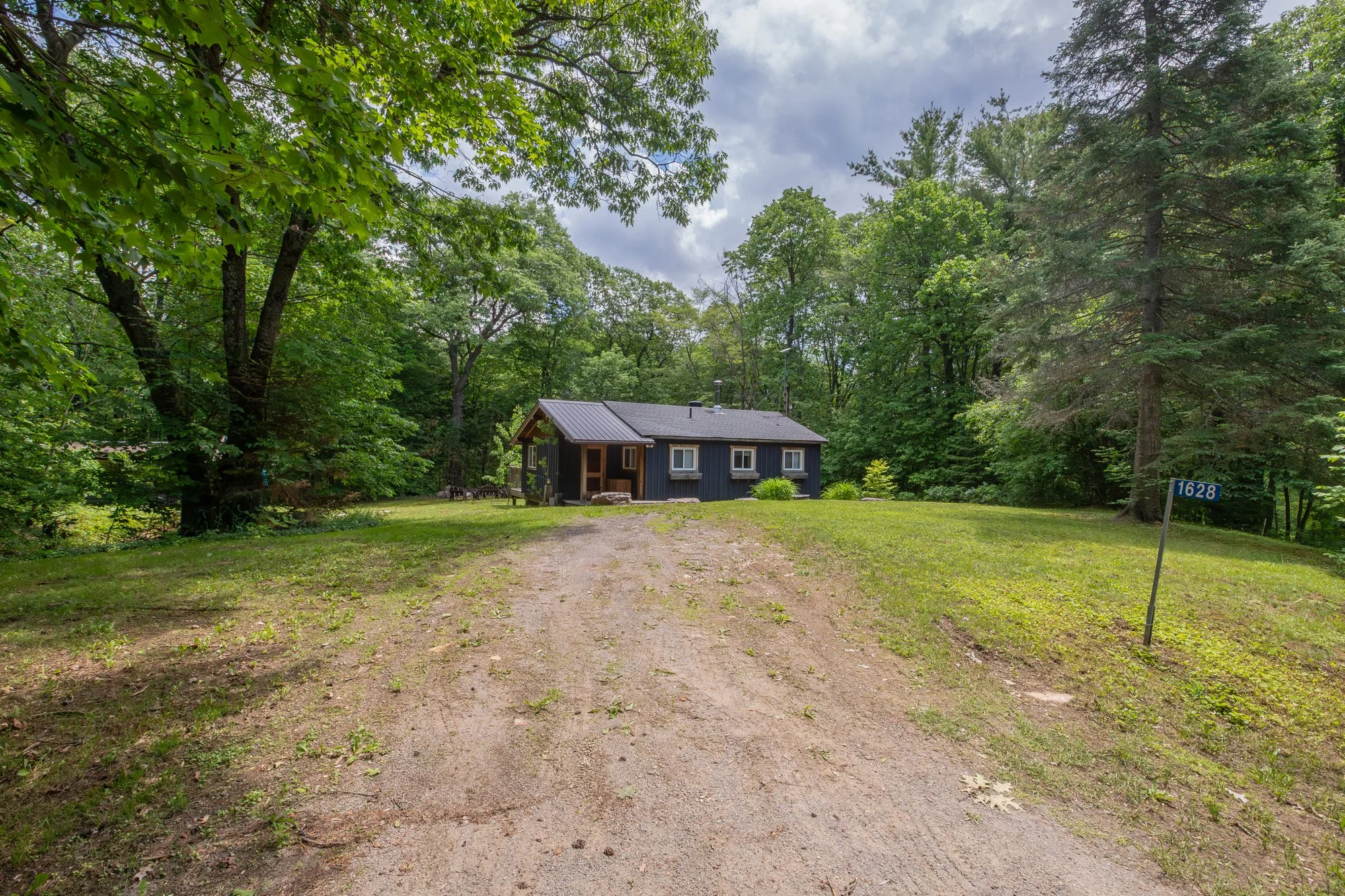 1628 Boshkung Lake Road, Buttermilk Falls-3.jpg