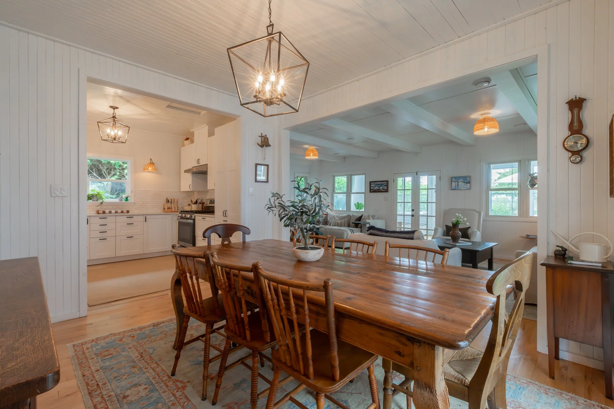 913 Lake Drive North, Georgina-33.jpg