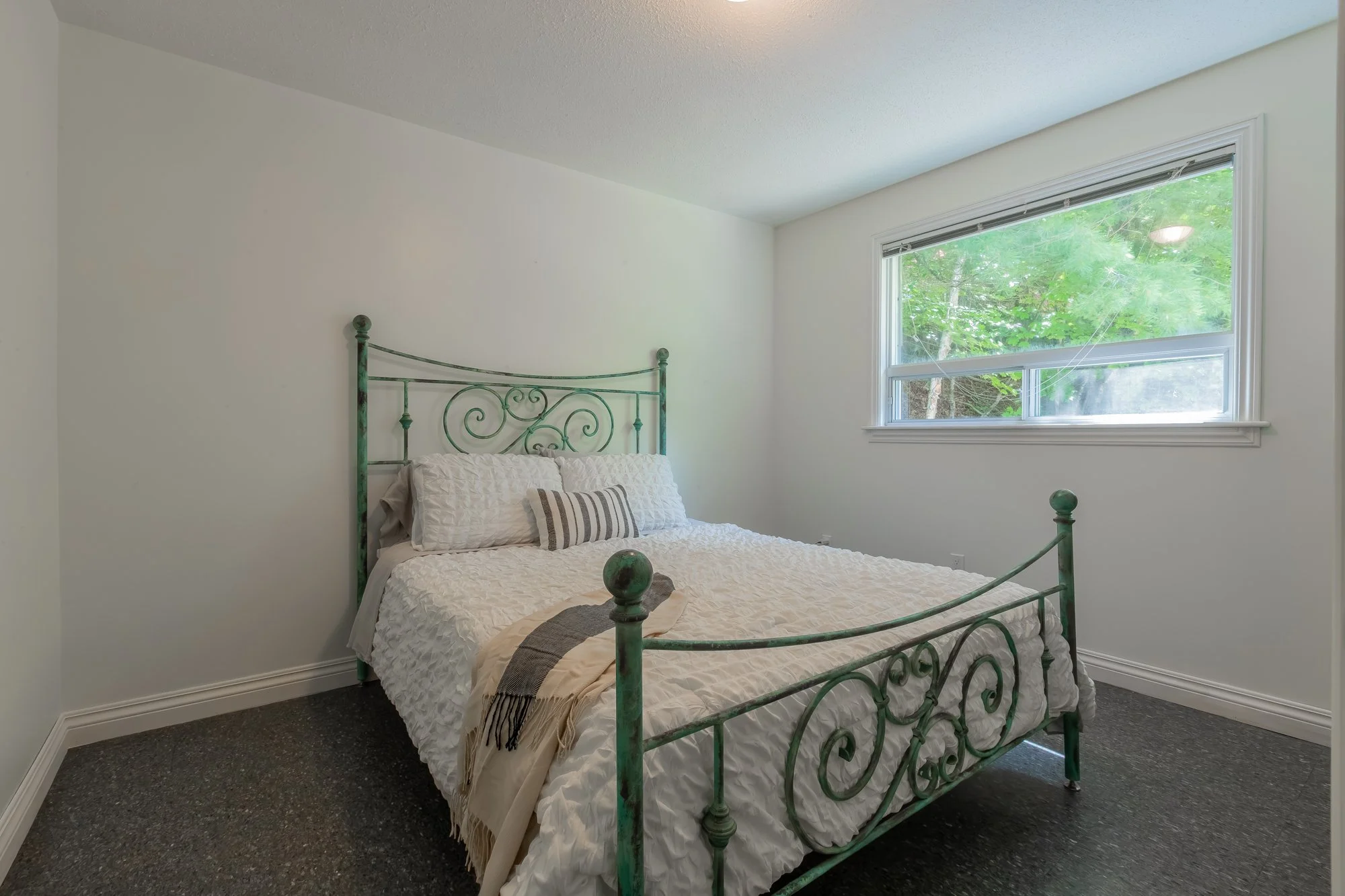 1114 River Haven Road, Bracebridge-48.jpg