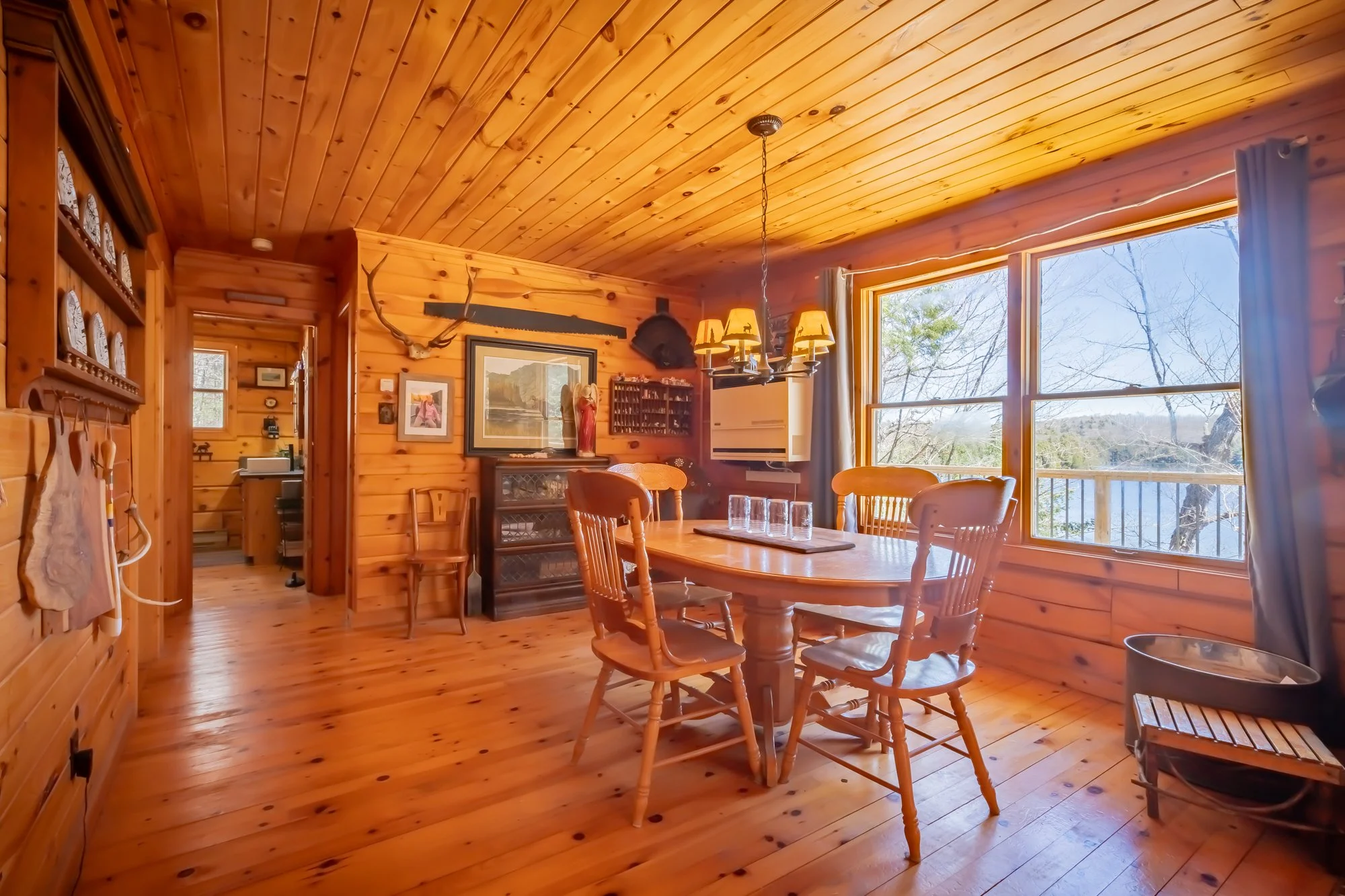 1113 Crobiel Lake Drive, Dorset-18.jpg