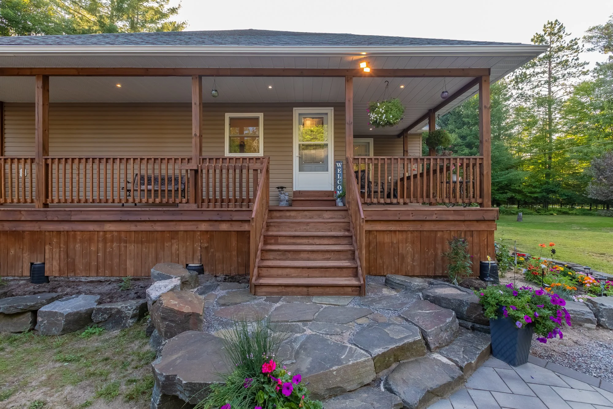 419 South Mary Lake Road, Port Sydney-46.jpg