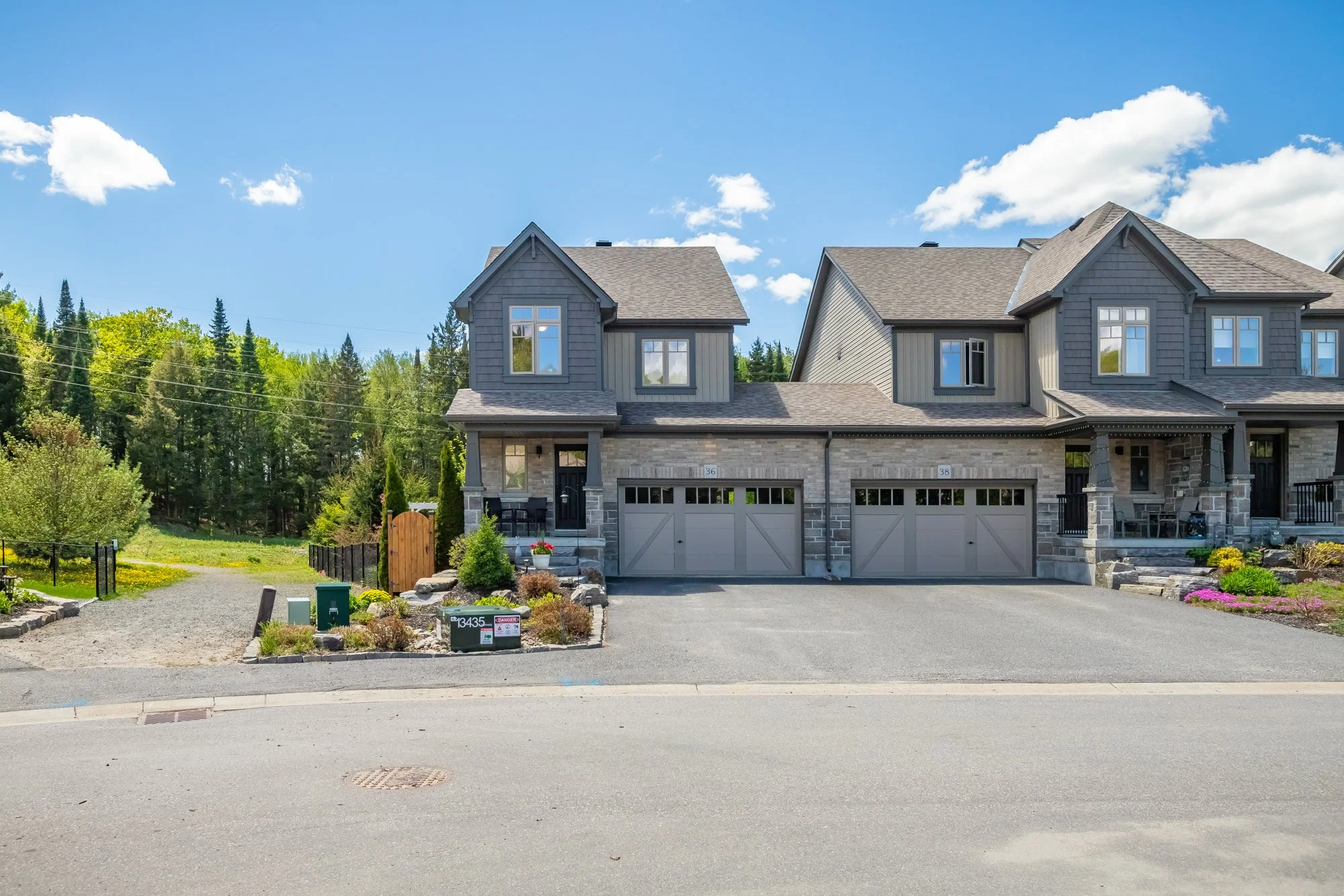 36 Spalding Crescent, Huntsville-2.jpg