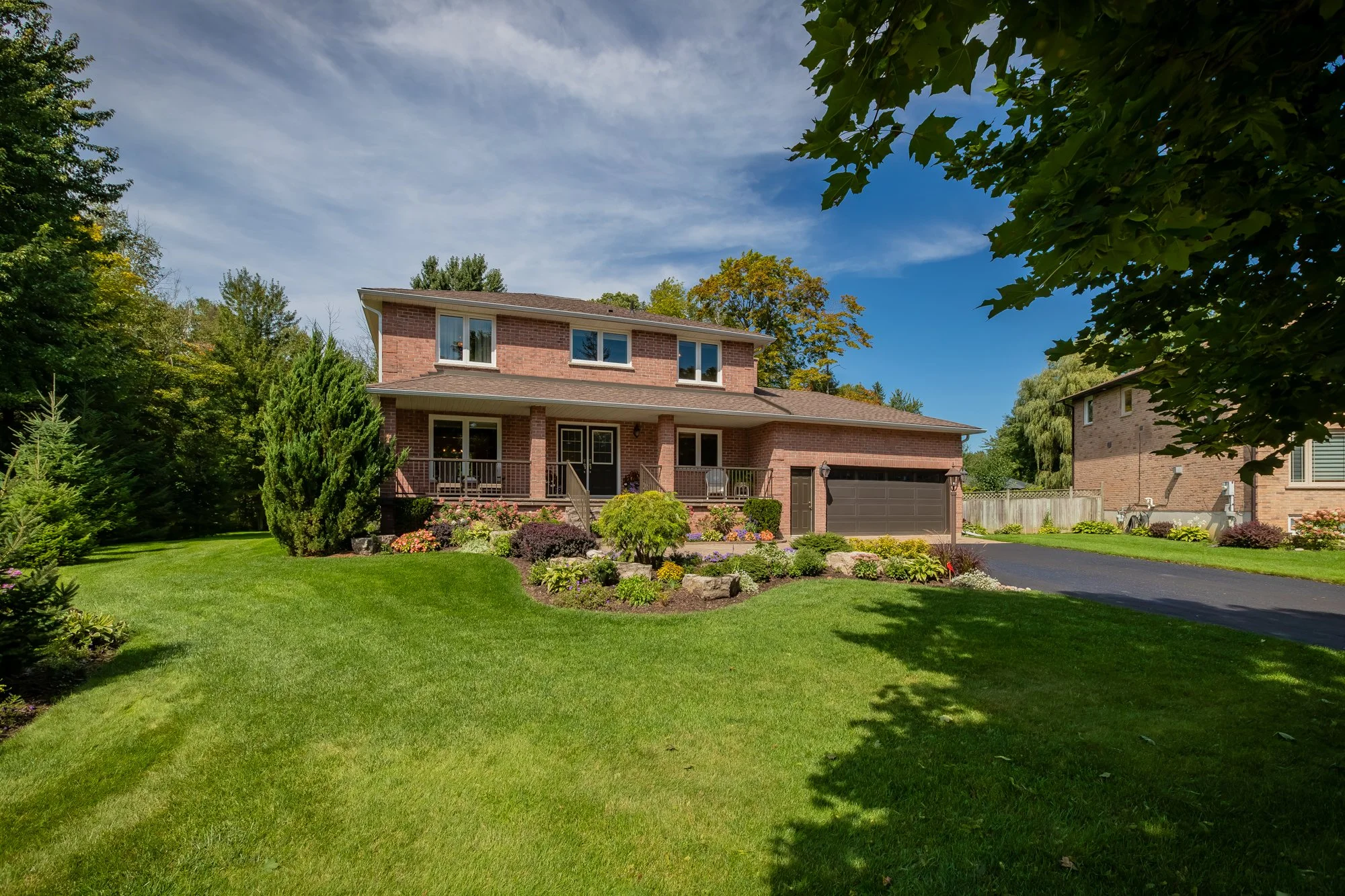 34 Amberglen Court, Holland Landing-10.jpg